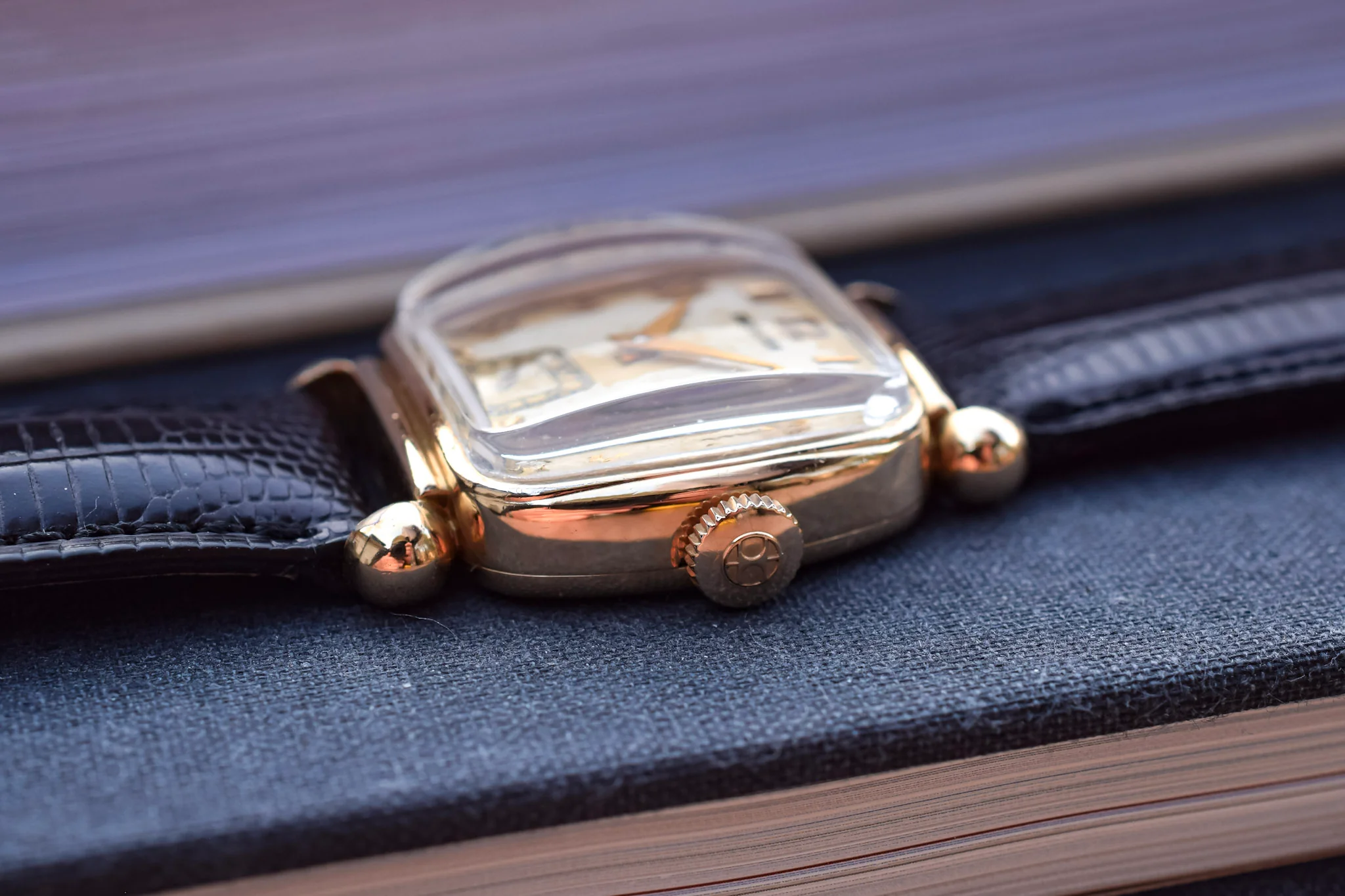 1941 Vintage 14K Gold Filled Mechanical Hamilton Martin - Image 3
