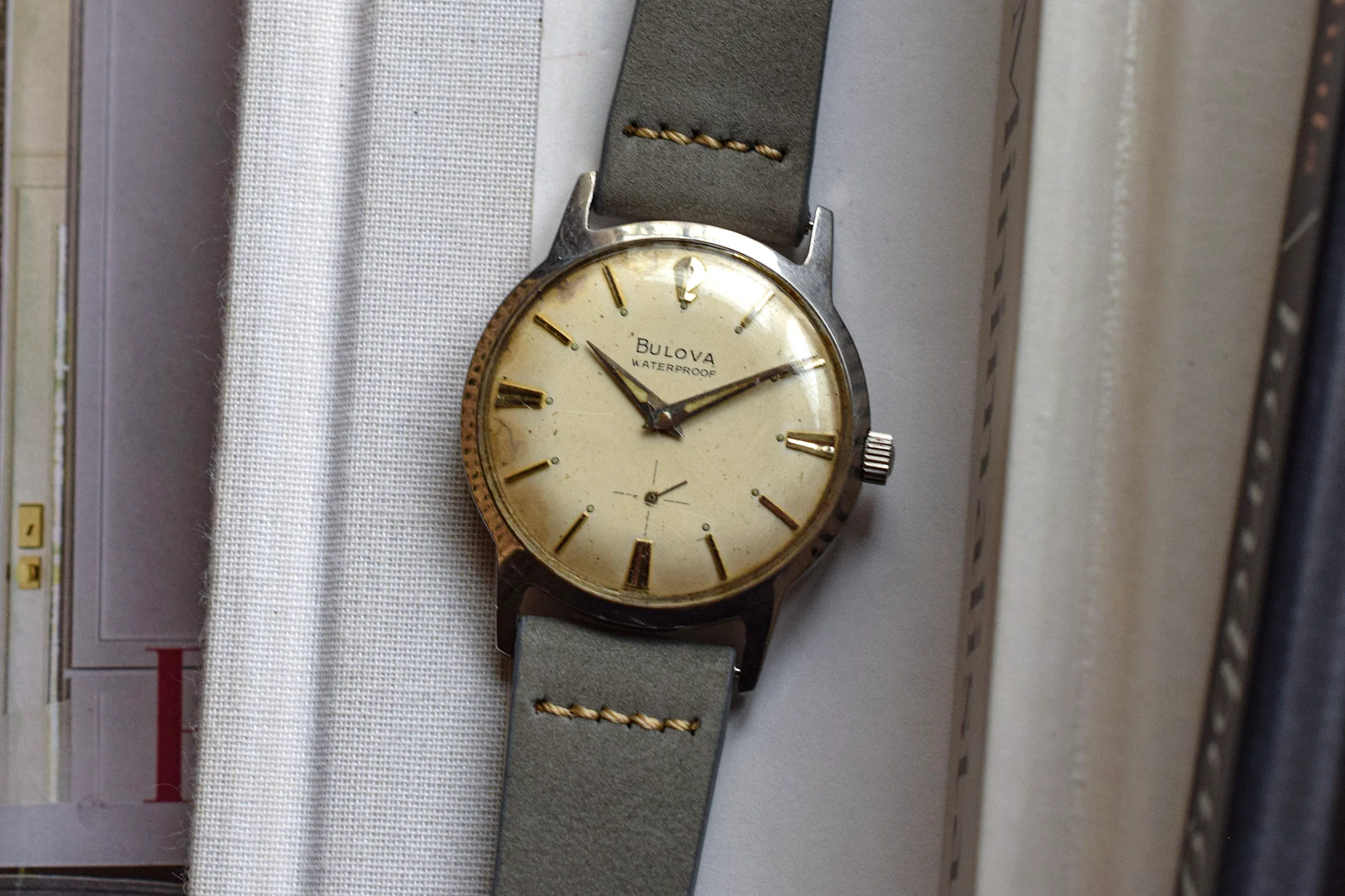 1963 Bulova Mechanical Patina Dial - Image 2