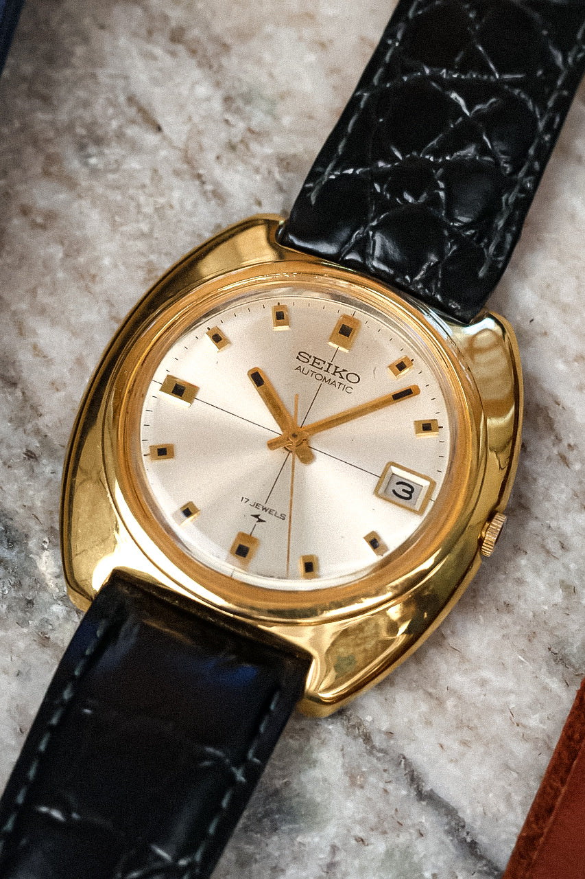1969 Seiko Cushion Crosshair Calendar - Image 3