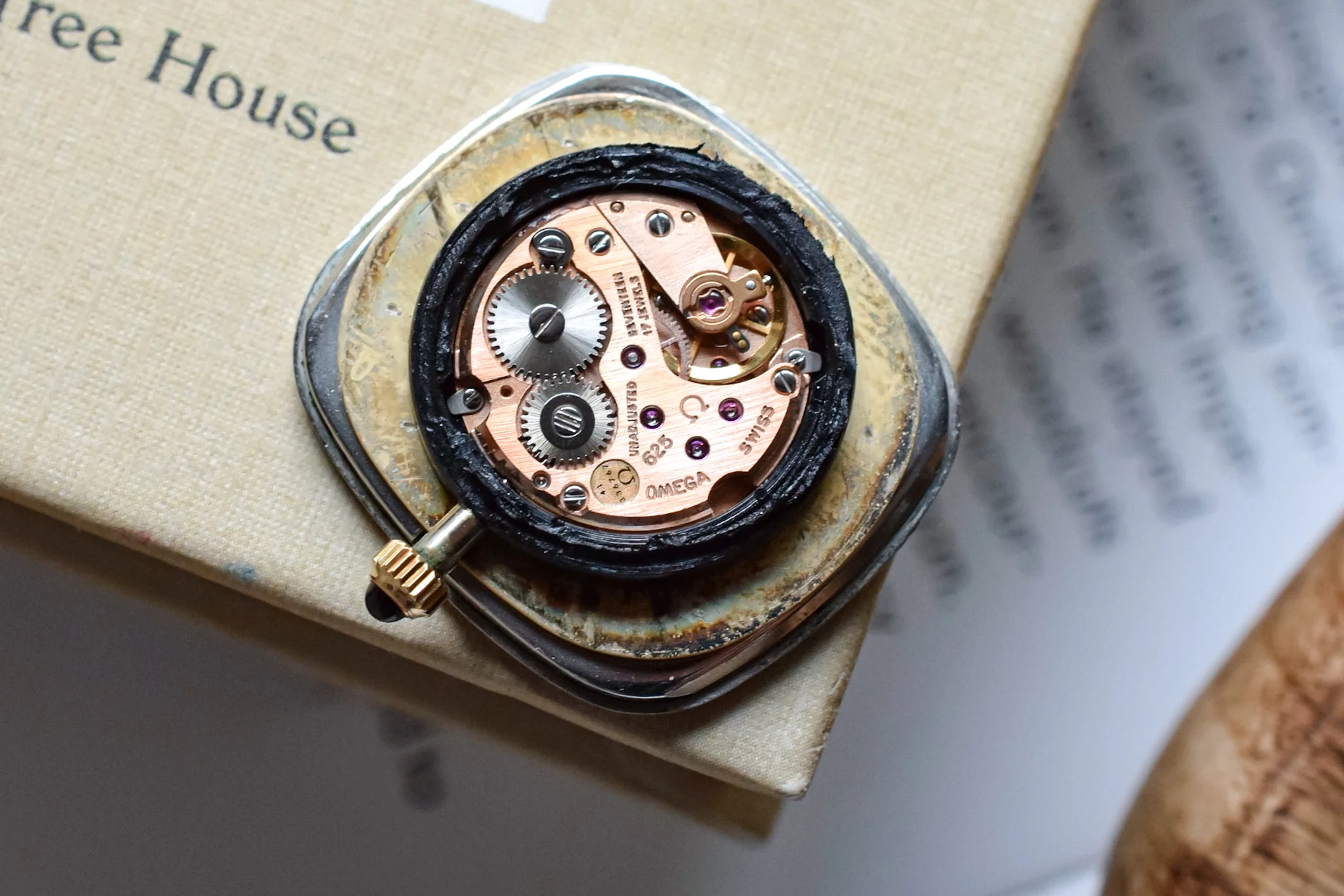 1970s Gold Plated Mechanical Omega De Ville Ellipse - Image 7