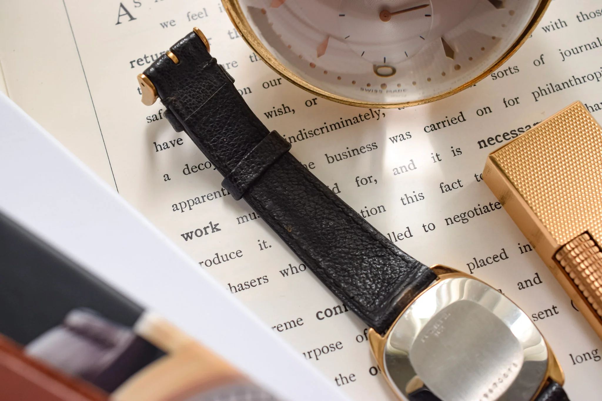 1970s Longines Mechanical Gilt Roman Dial Tonneau - Image 11