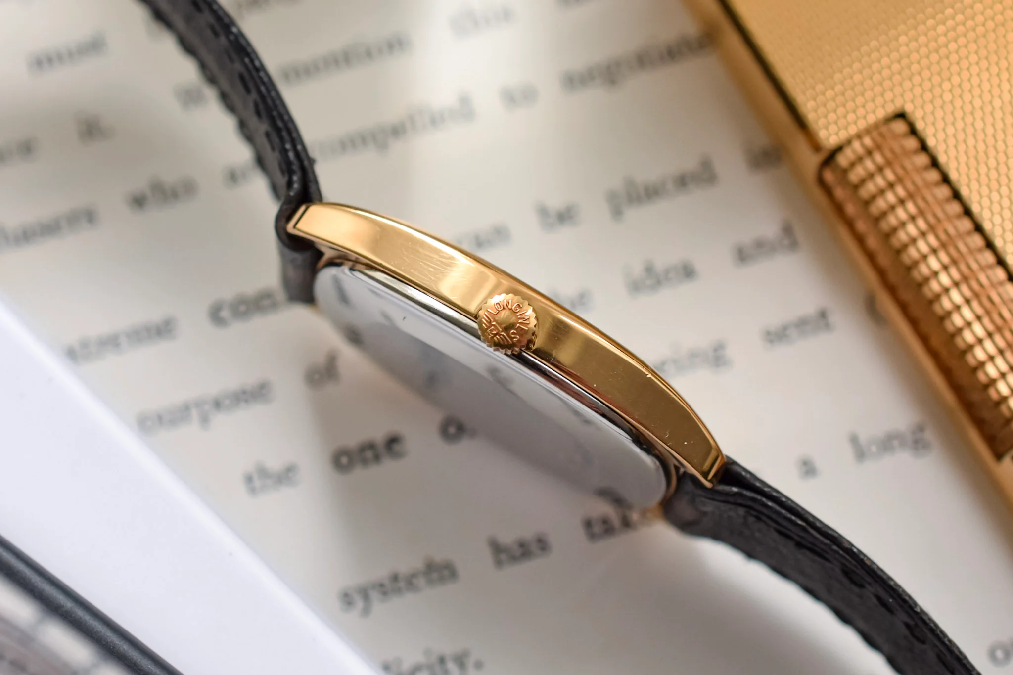 1970s Longines Mechanical Gilt Roman Dial Tonneau - Image 4