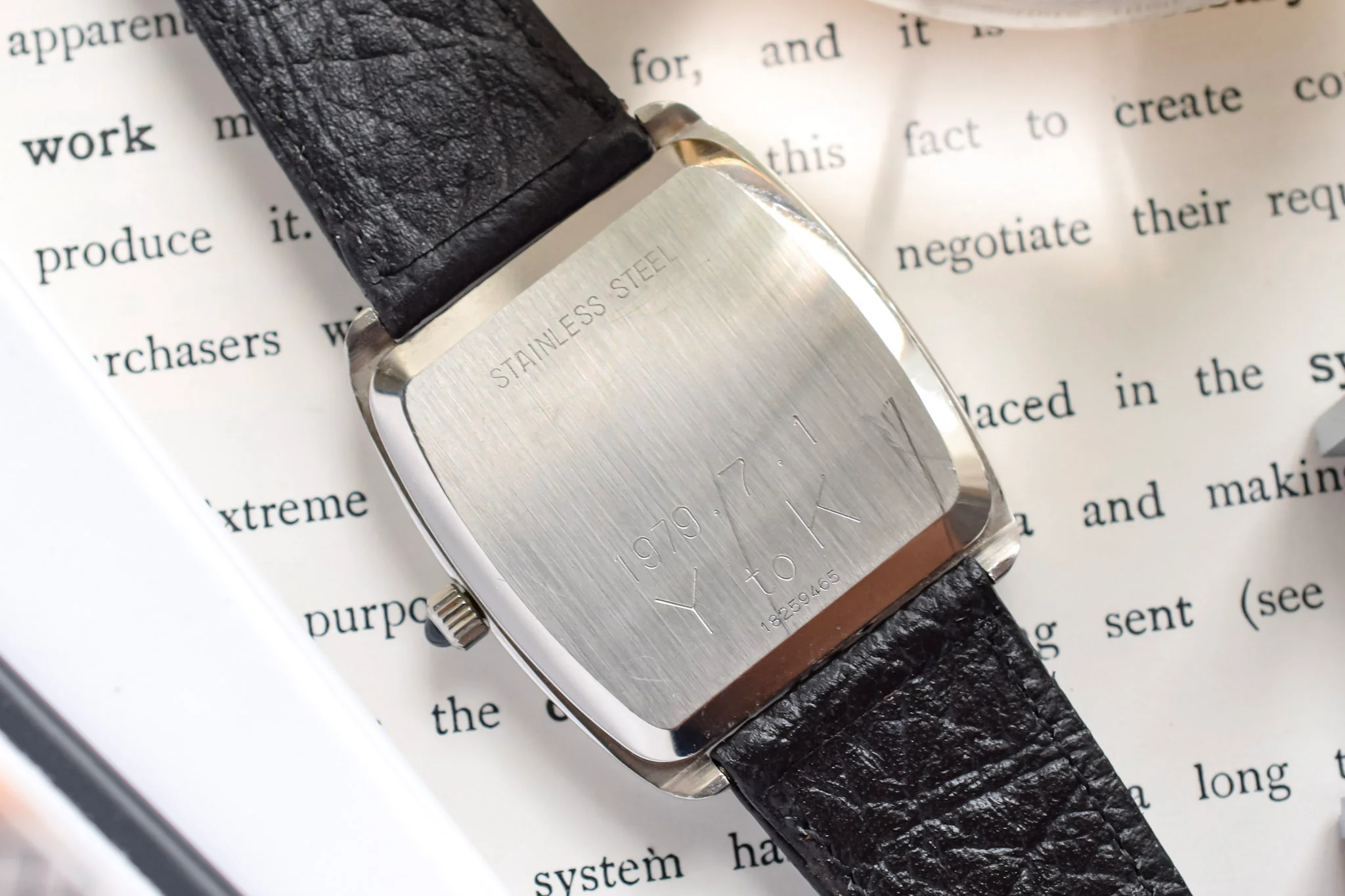 1970s Longines Steel Linen Dial Quartz Square Cushion - Image 11