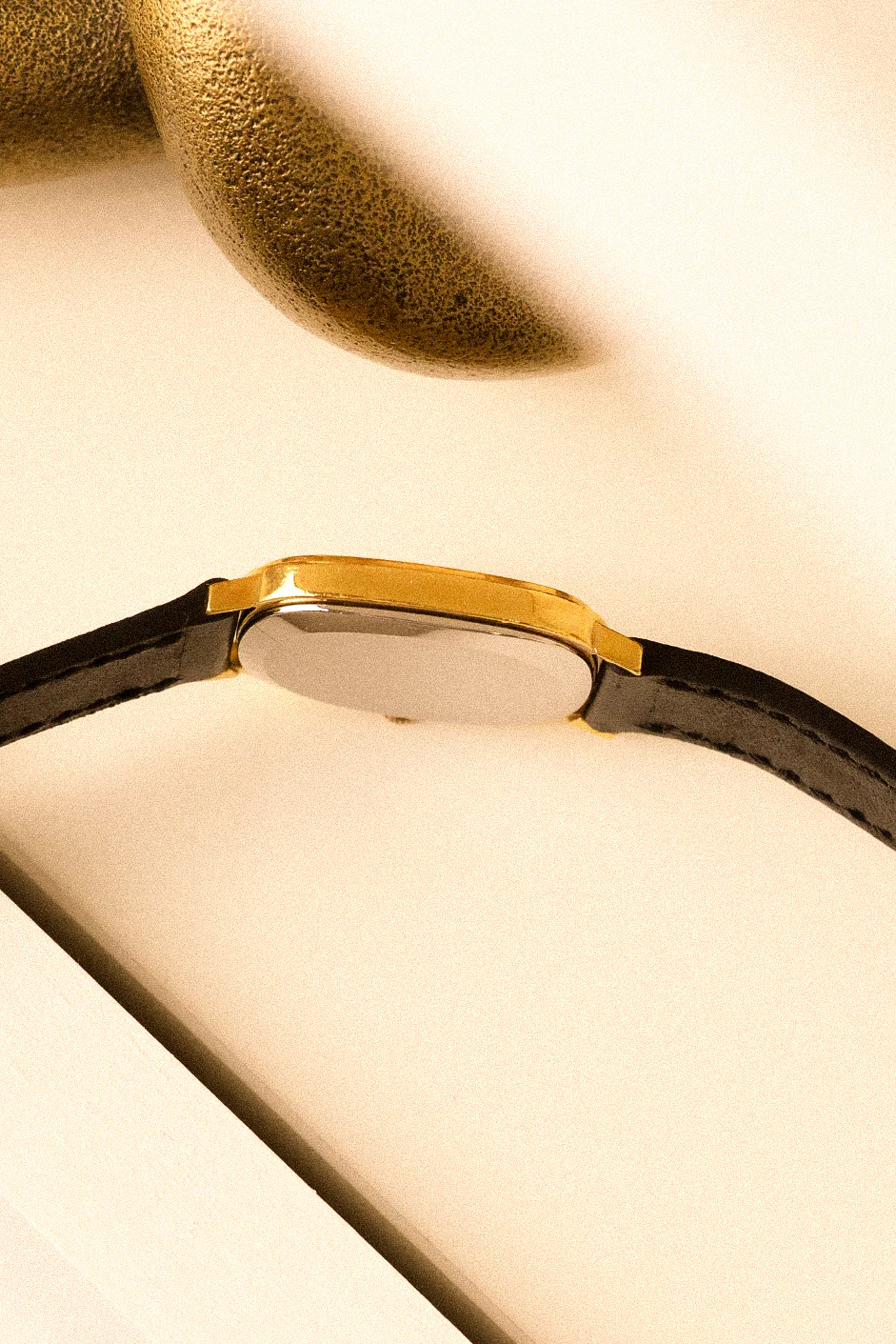 1970s Mechanical Omega De Ville Golden Ellipse - Image 6