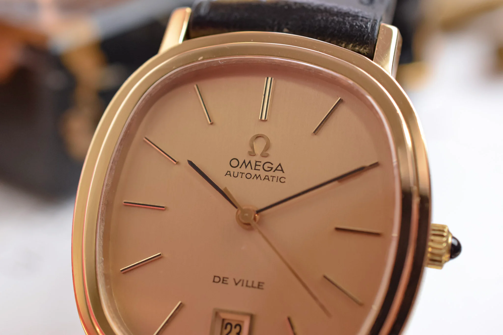 1970s Omega De Ville Automatic Calendar Ellipse - Serviced - Image 4