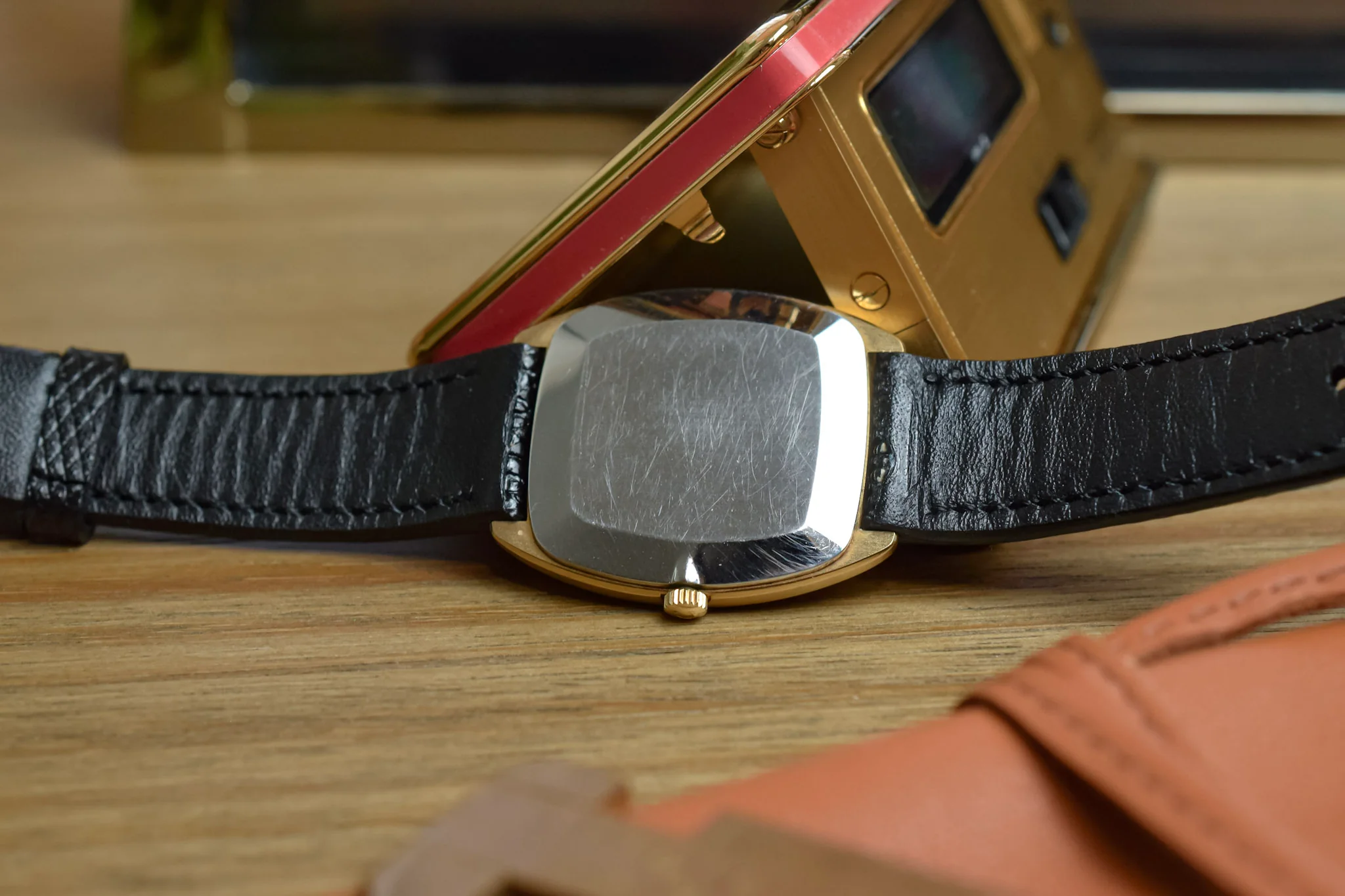 1970s Omega De Ville Champagne Tonneau - Image 10