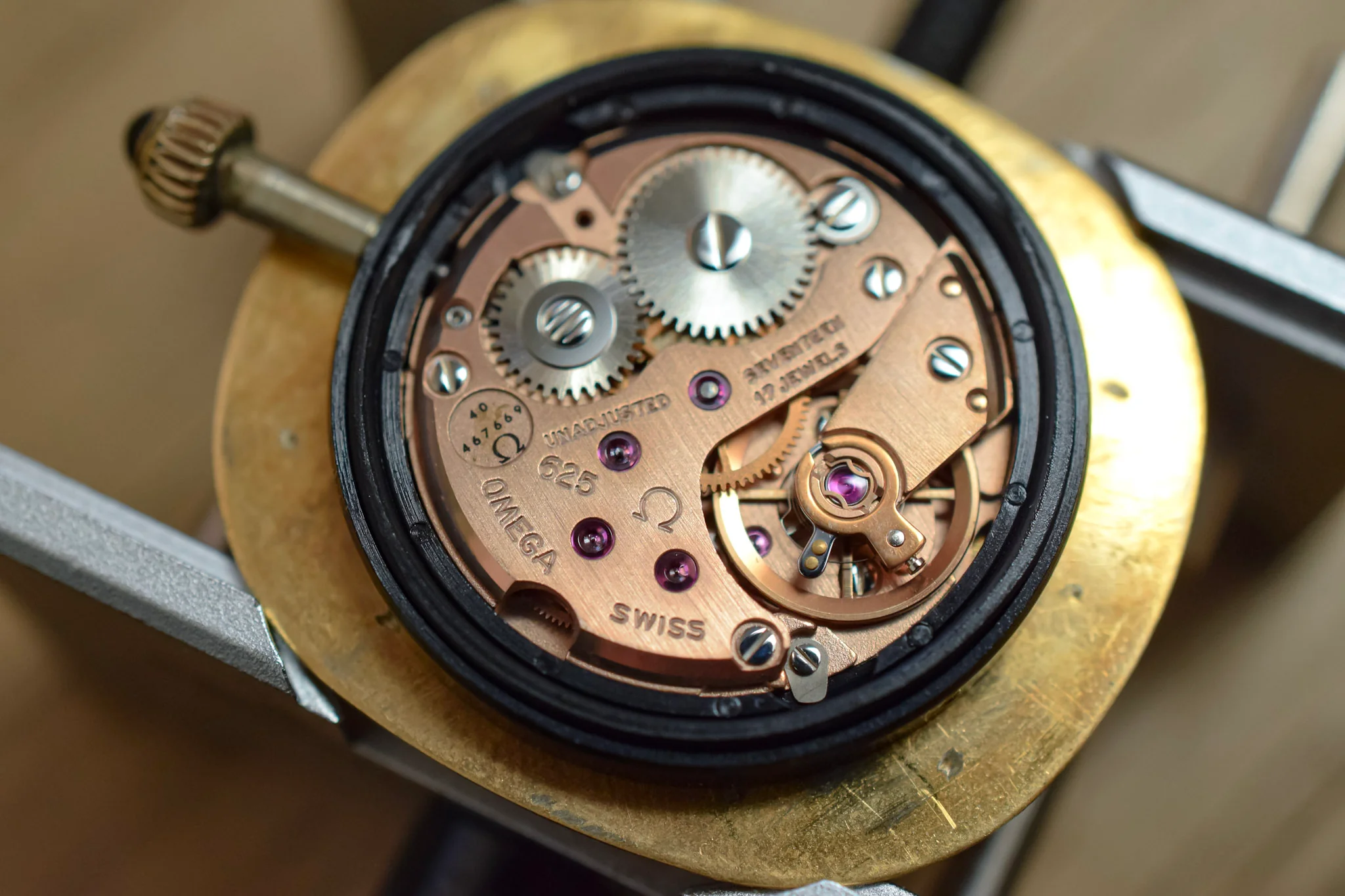 1970s Omega De Ville Golden Ellipse - Image 14