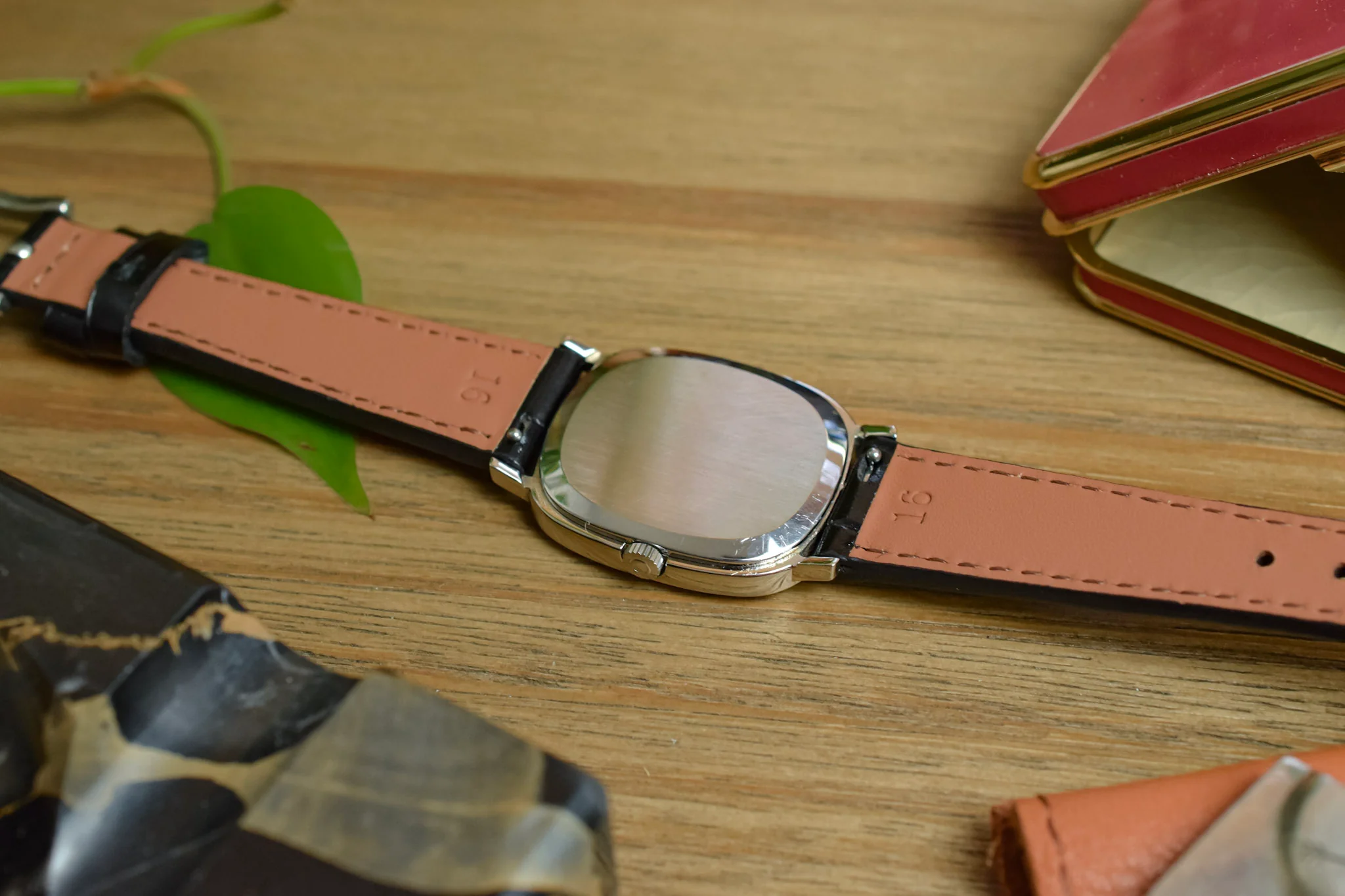 1970s Omega De Ville Roman Steel Ellipse - Image 10
