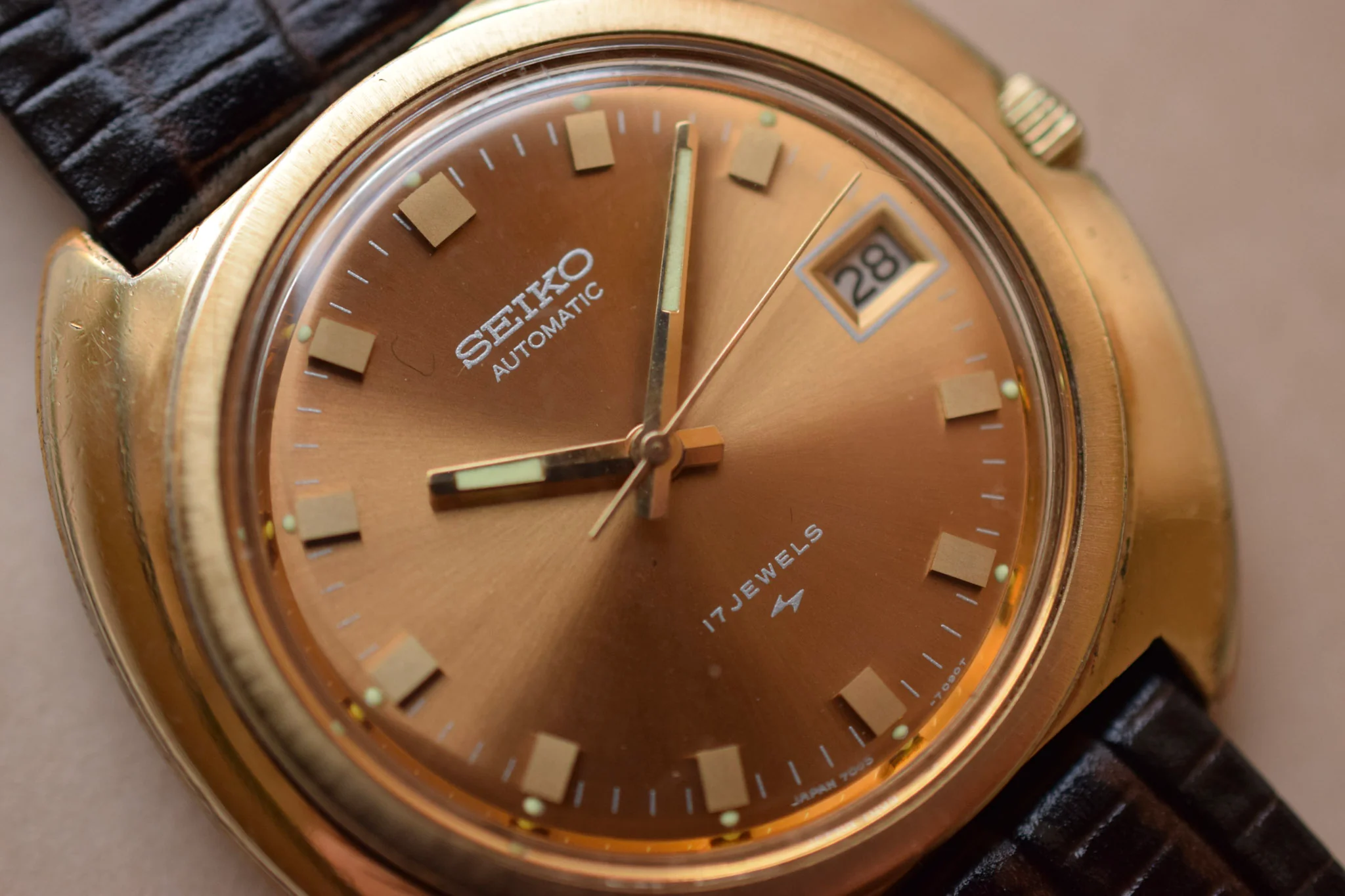 1972 Seiko Champagne C Cushion Calendar - Image 3