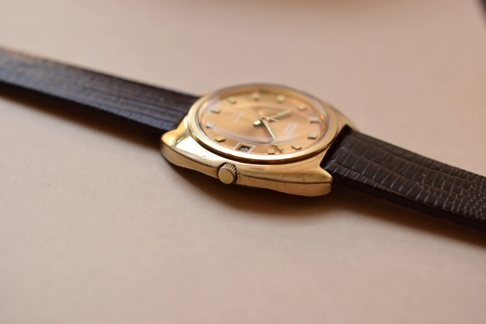 1972 Seiko Champagne C Cushion Calendar - Image 4