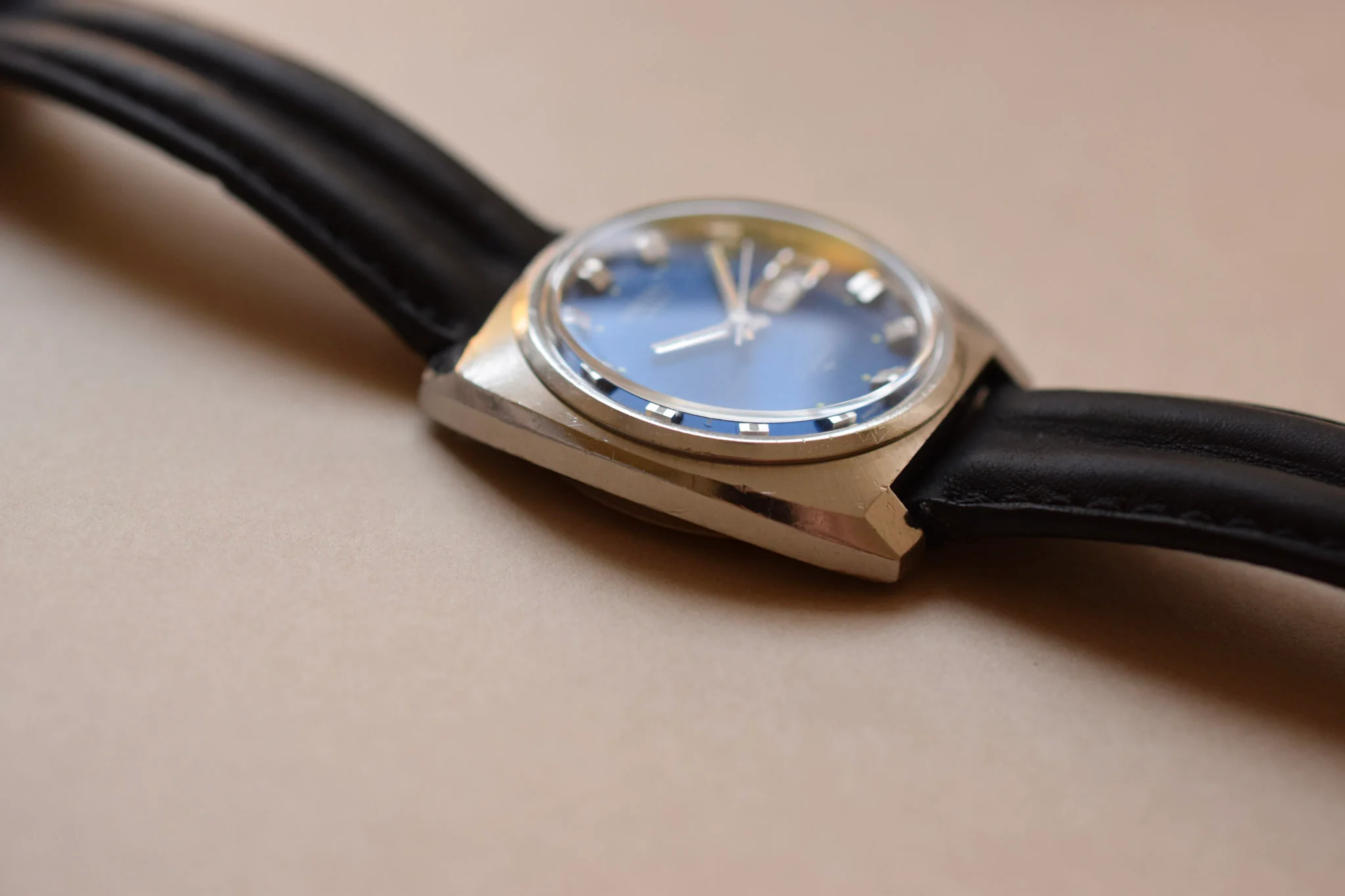 1973 Seiko Blue Steel Cushion Day-Date - Image 5