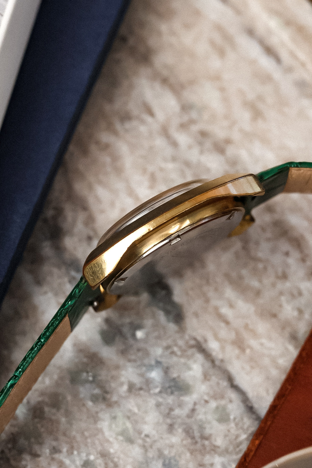 1973 Seiko Retro Golden Cushion Day-Date - Image 5