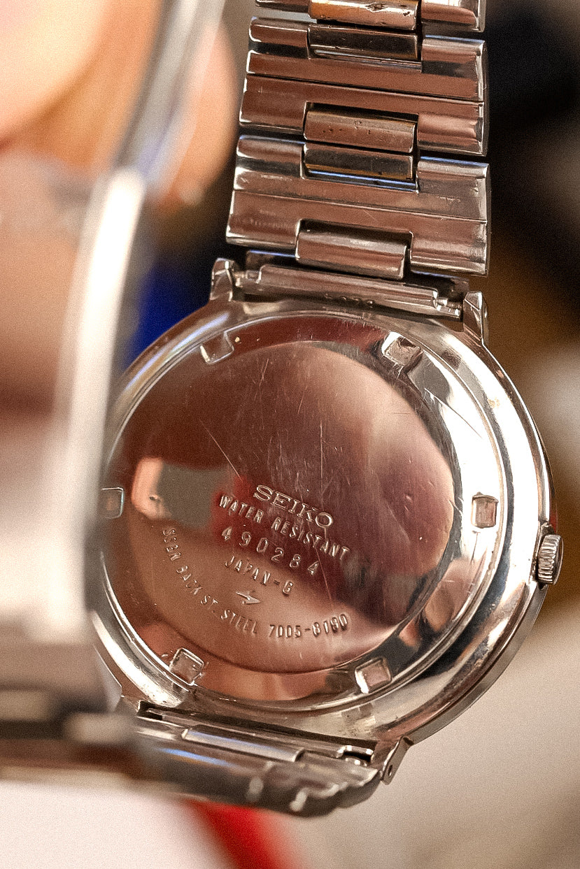 1974 Seiko Steel Retro Crimso Calendar - Image 9