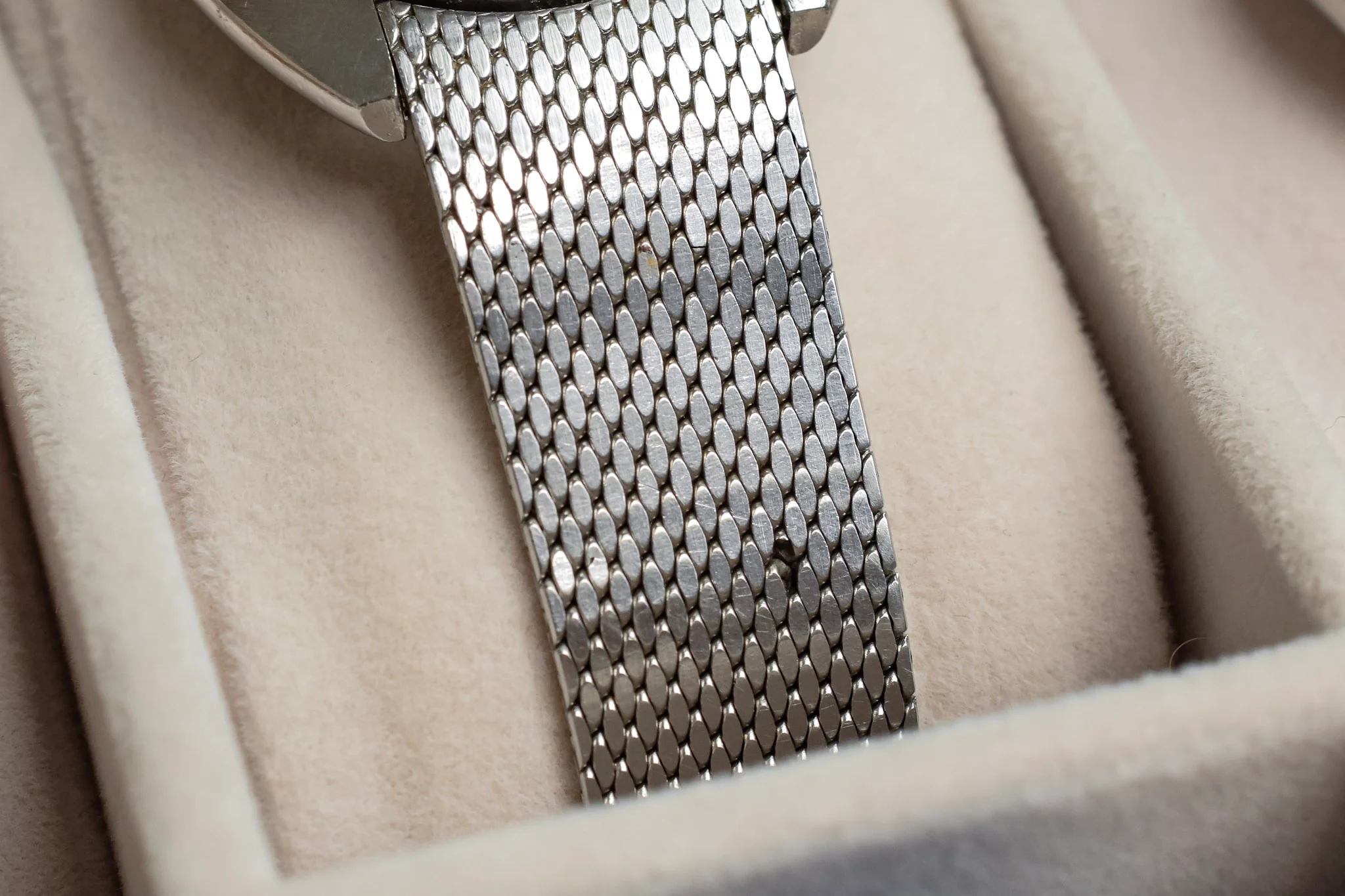 1975 Longines Automatic Ultra-Chron Crosshair Calendar - Image 9