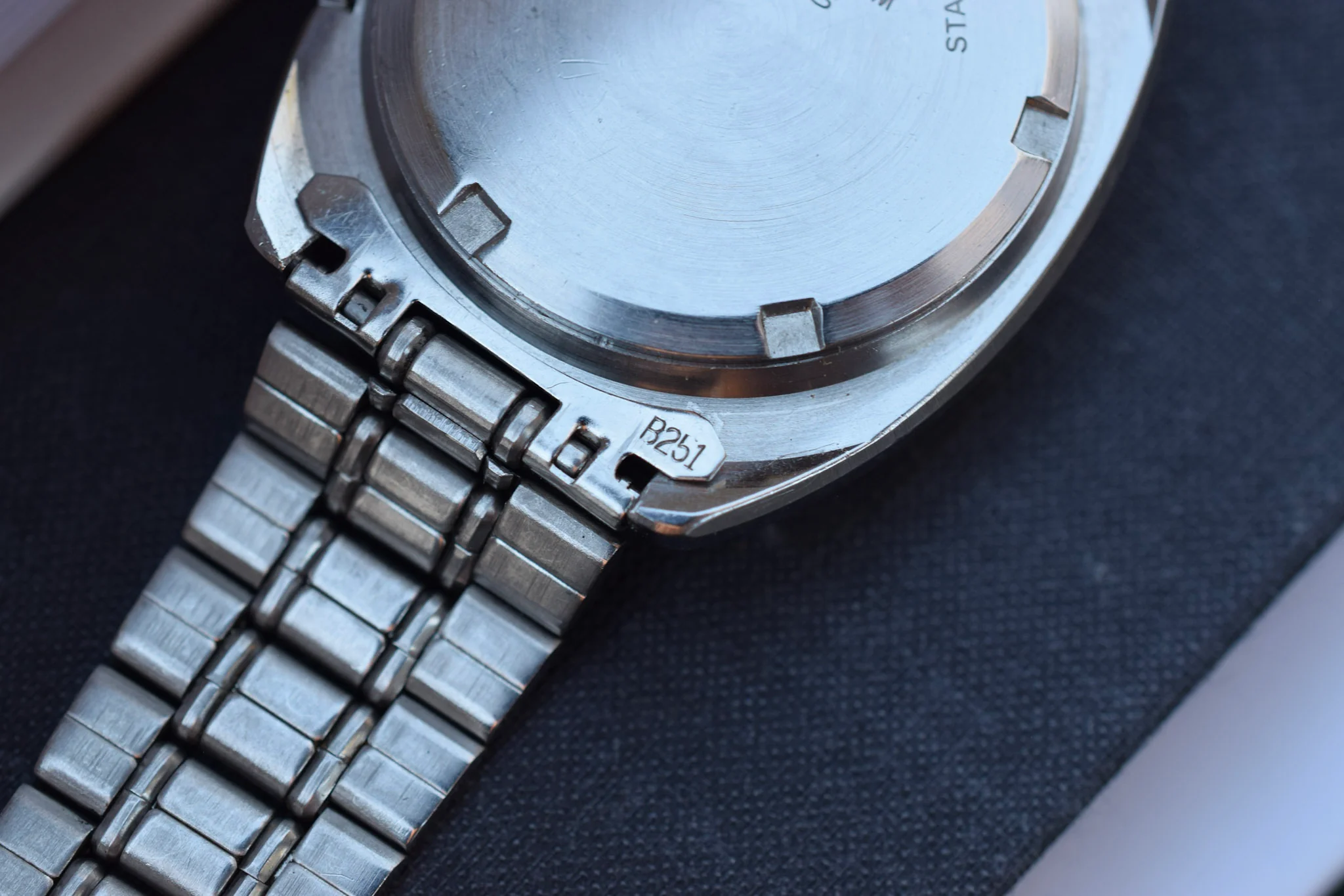 1976 Seiko Automatic Blue Dial Faceted Crystal Day/Date Watch - Image 10