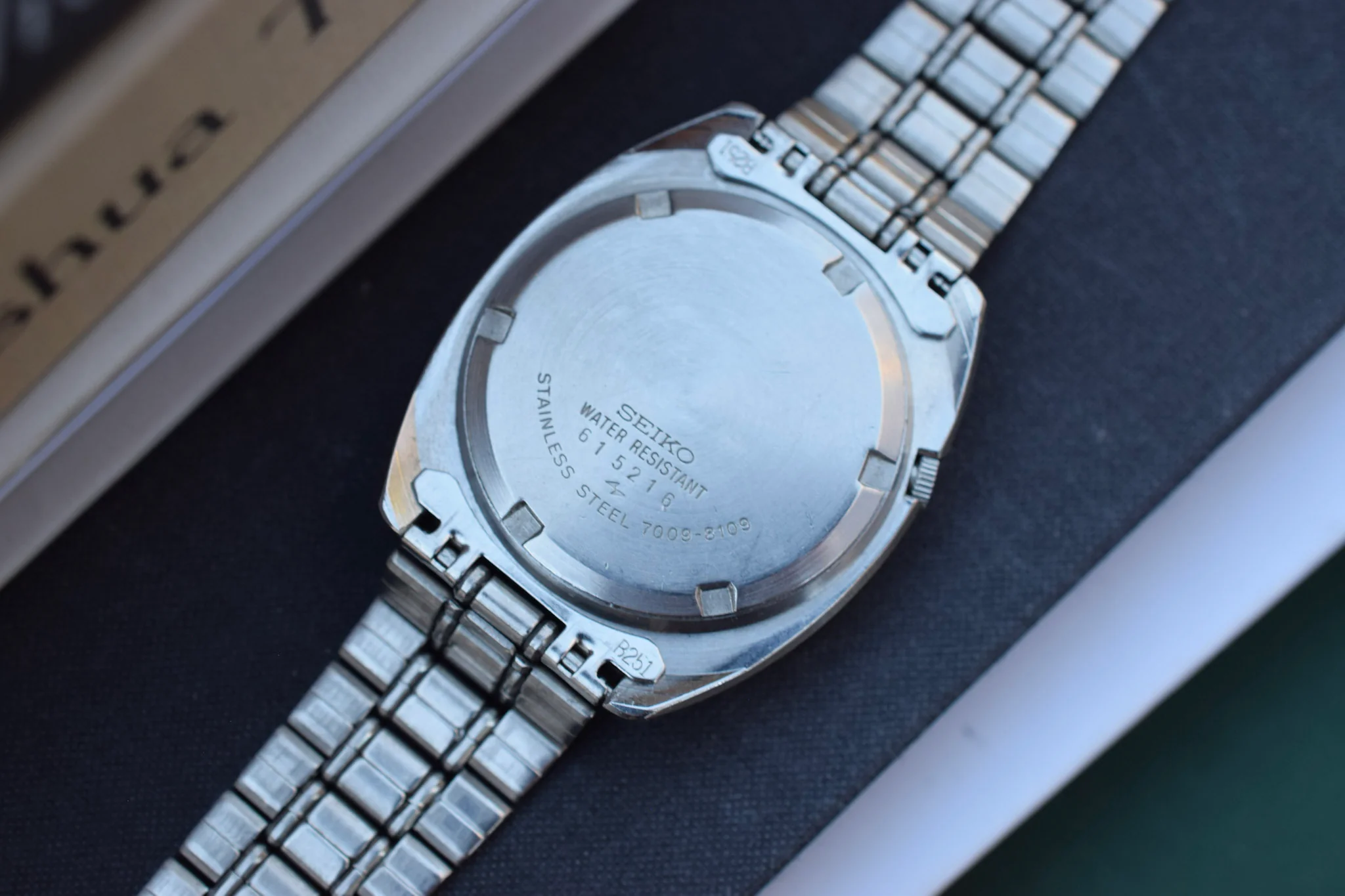 1976 Seiko Automatic Blue Dial Faceted Crystal Day/Date Watch - Image 11