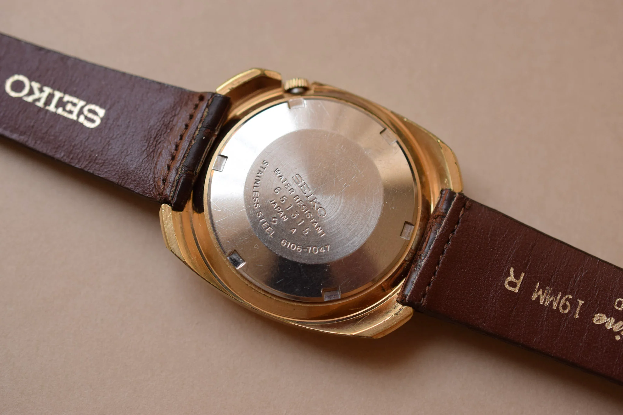 1976 Seiko Crimson DX Cushion Day-Date - Image 8