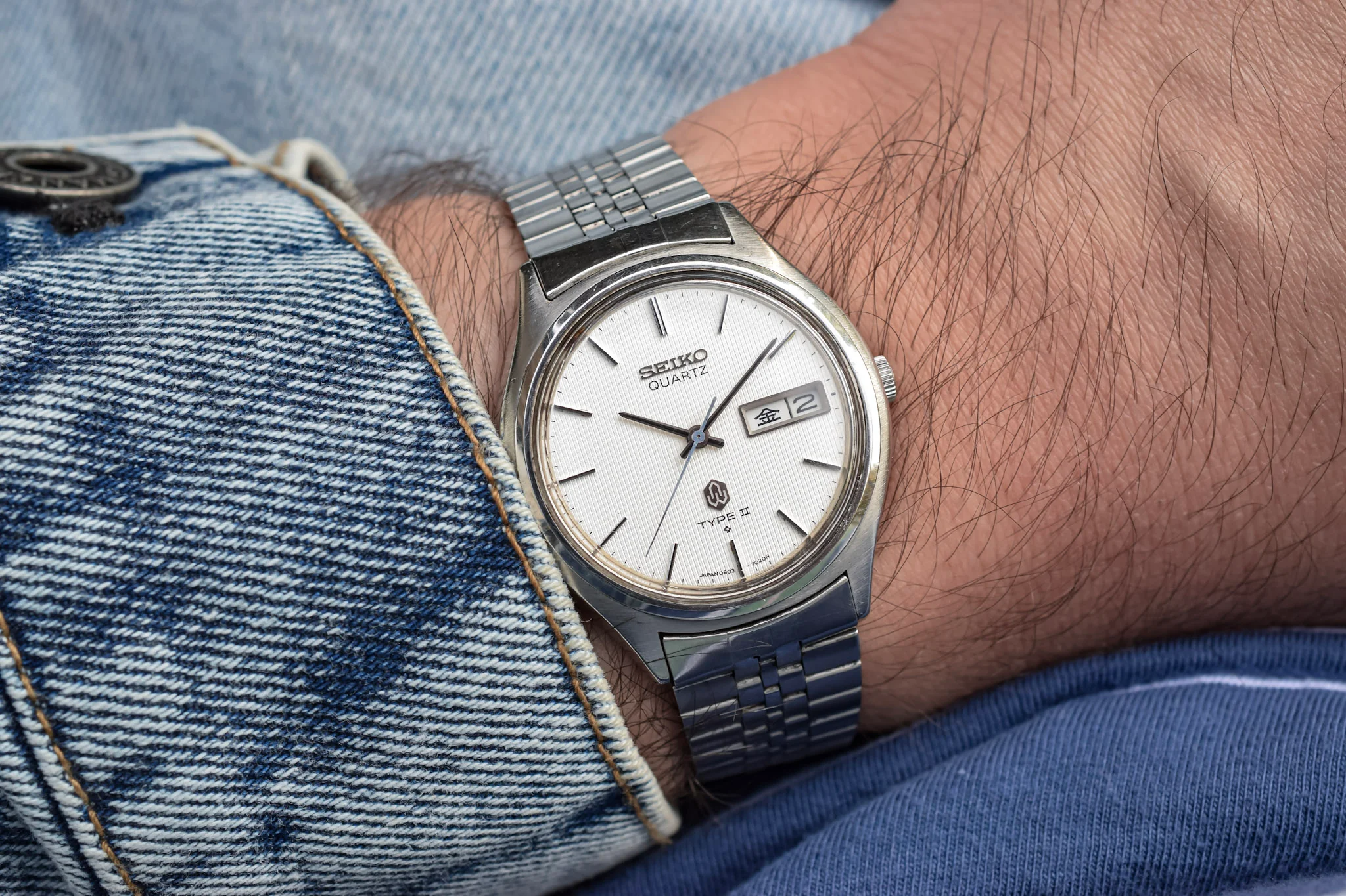 1976 Seiko SilverWave Tapestry Dial Day-Date - Image 4