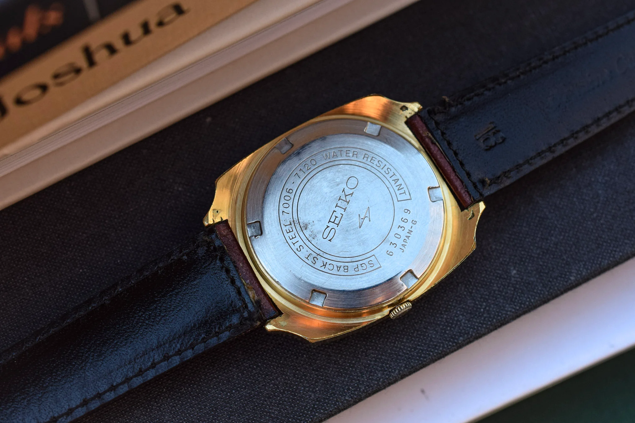 1976 Seiko Automatic Gold-Tone Day/Date Watch - Image 5