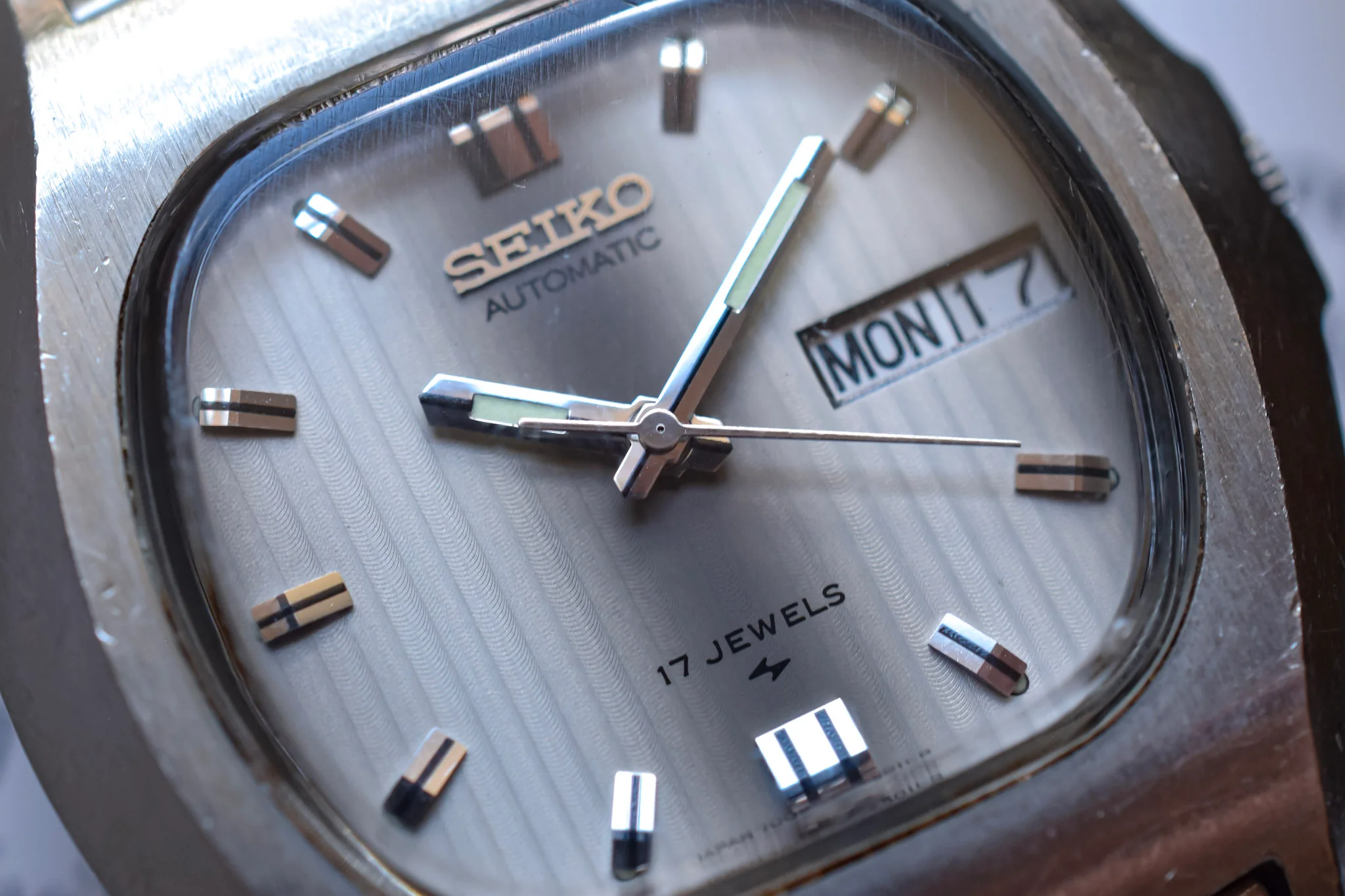 1978 Seiko Automatic Gradient Gray TV - Image 2
