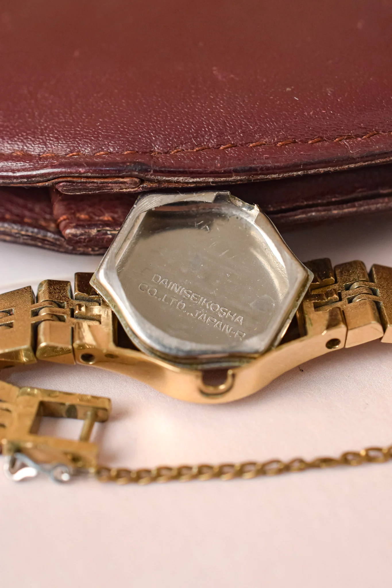 1978 Seiko Mechanical Mini Golden Snowflake Ellipse - Image 10