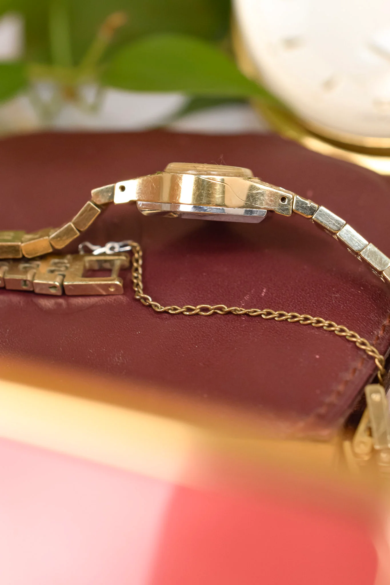 1978 Seiko Mechanical Mini Golden Snowflake Ellipse - Image 4