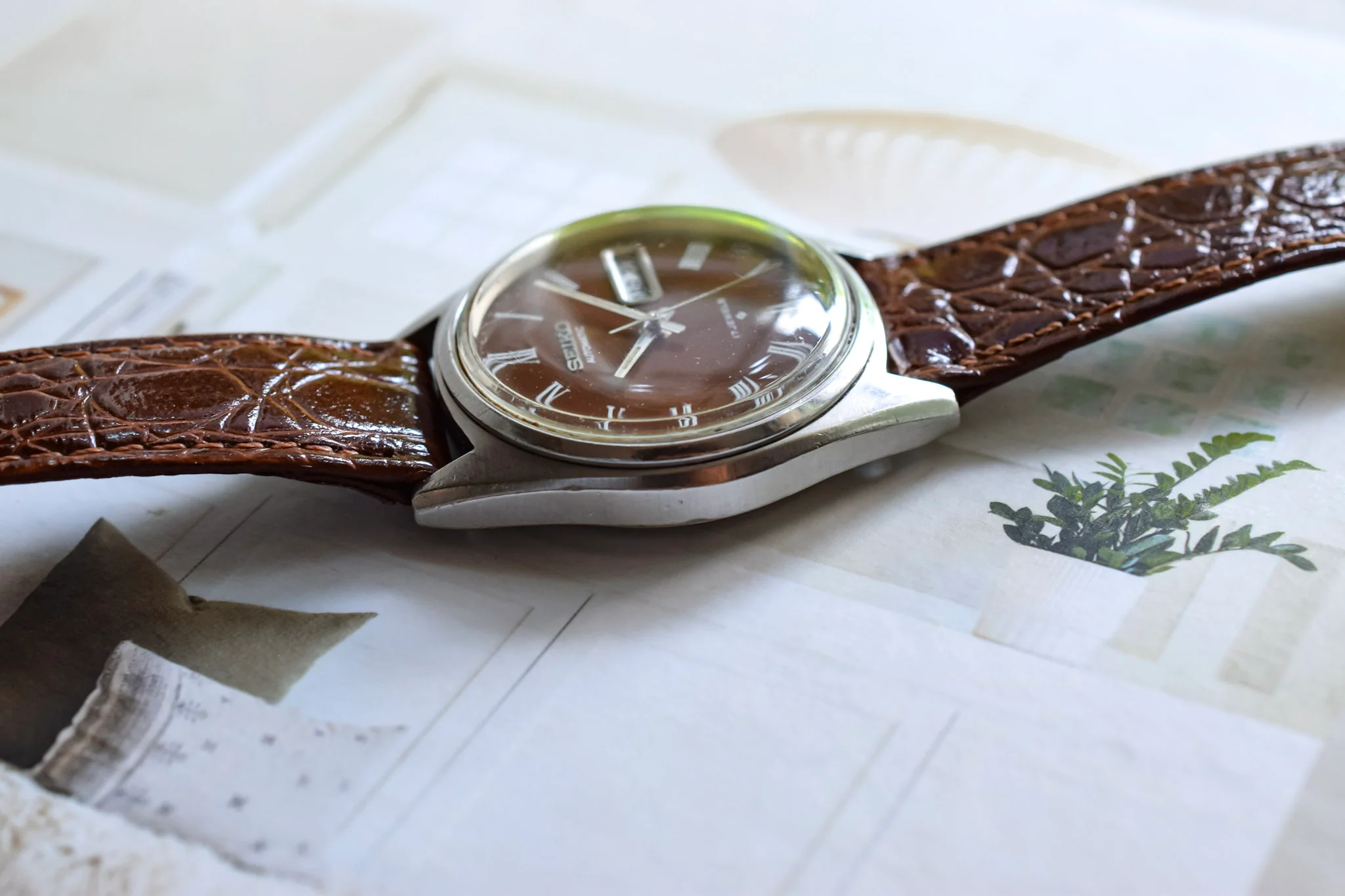 1979 Suwa Seiko Chocolate Roman Dial Day-Date - Image 5
