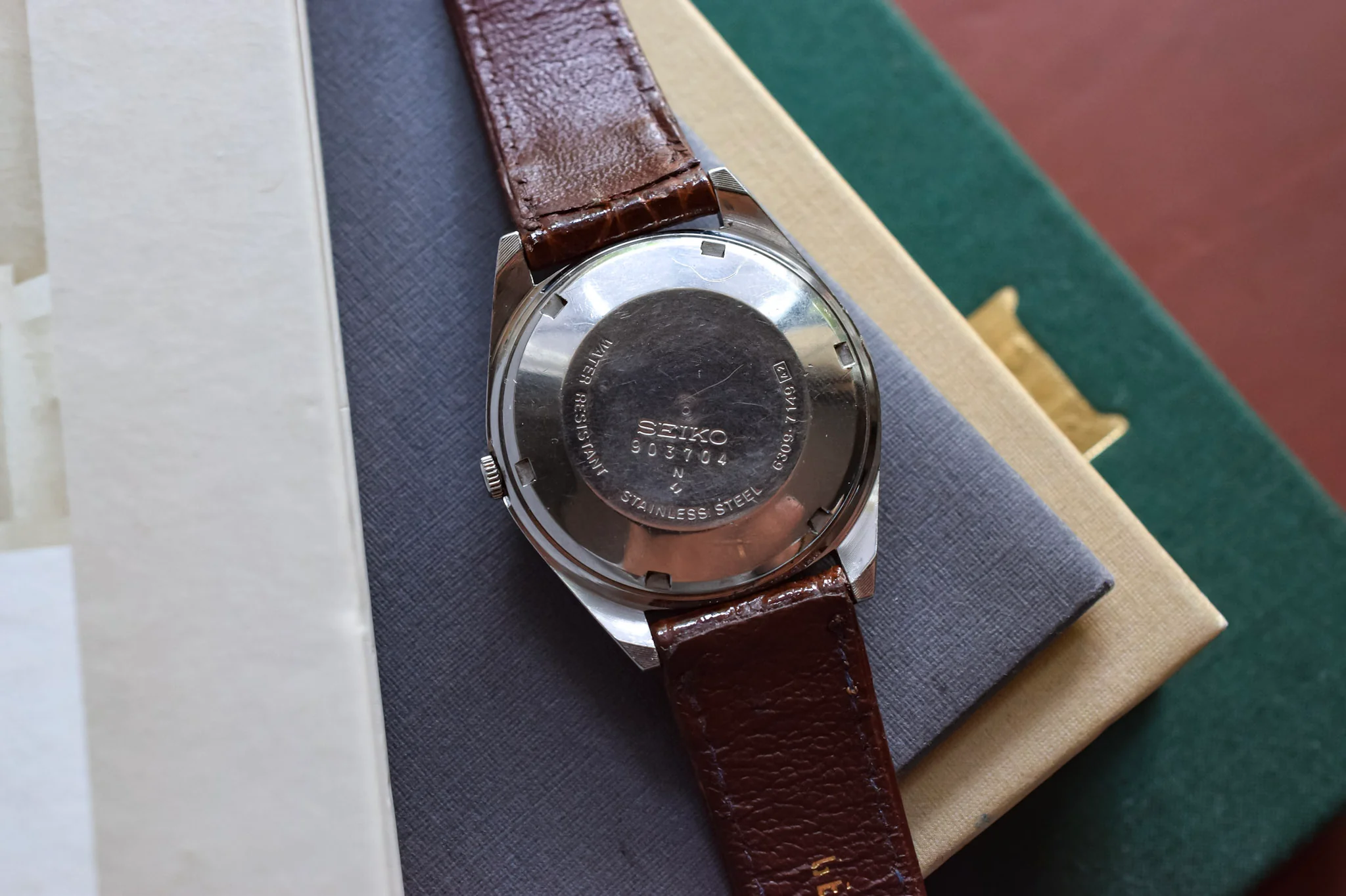 1979 Suwa Seiko Chocolate Roman Dial Day-Date - Image 6