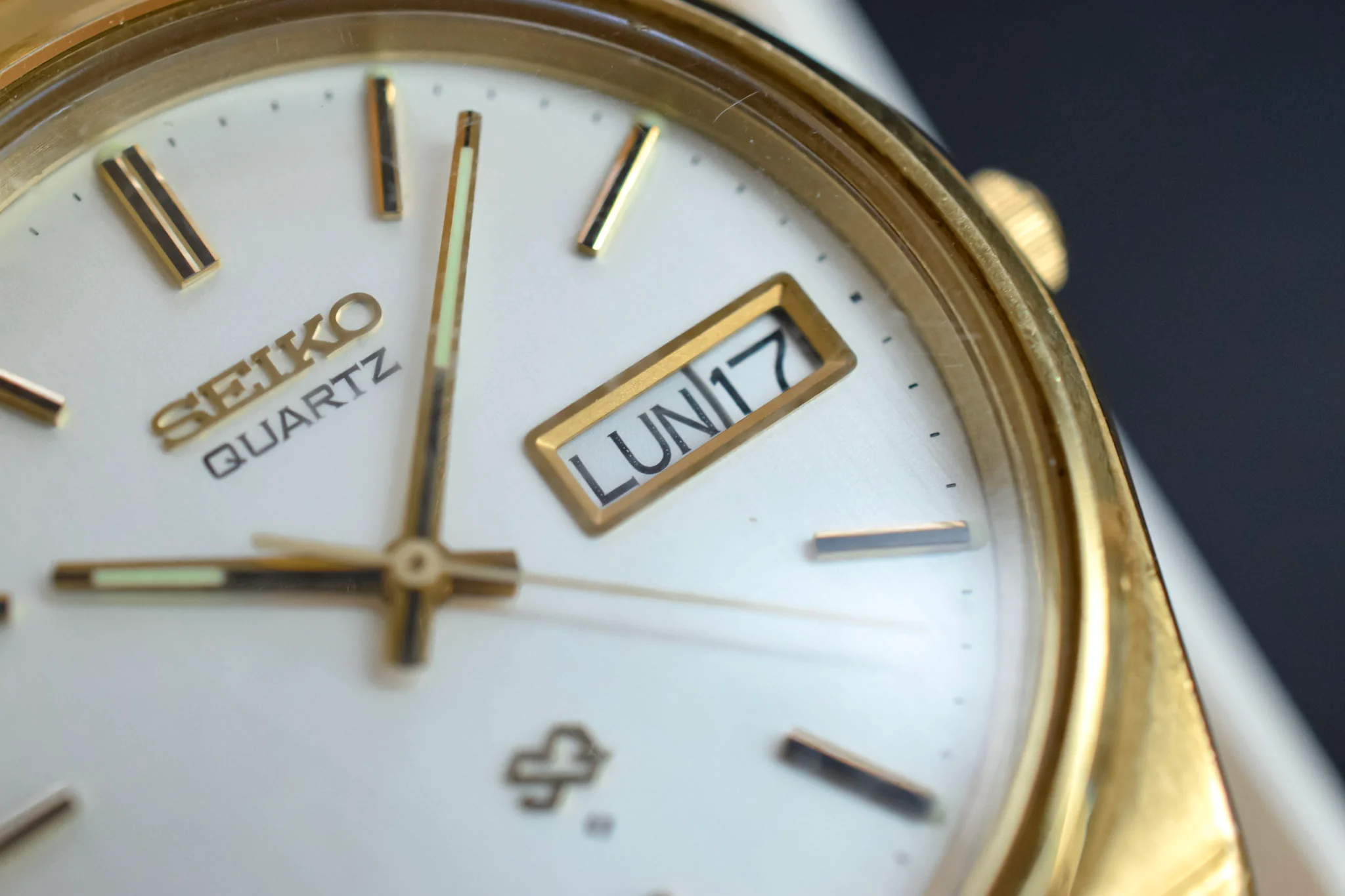1980 Seiko SQ Cushion Day-Date - Image 4