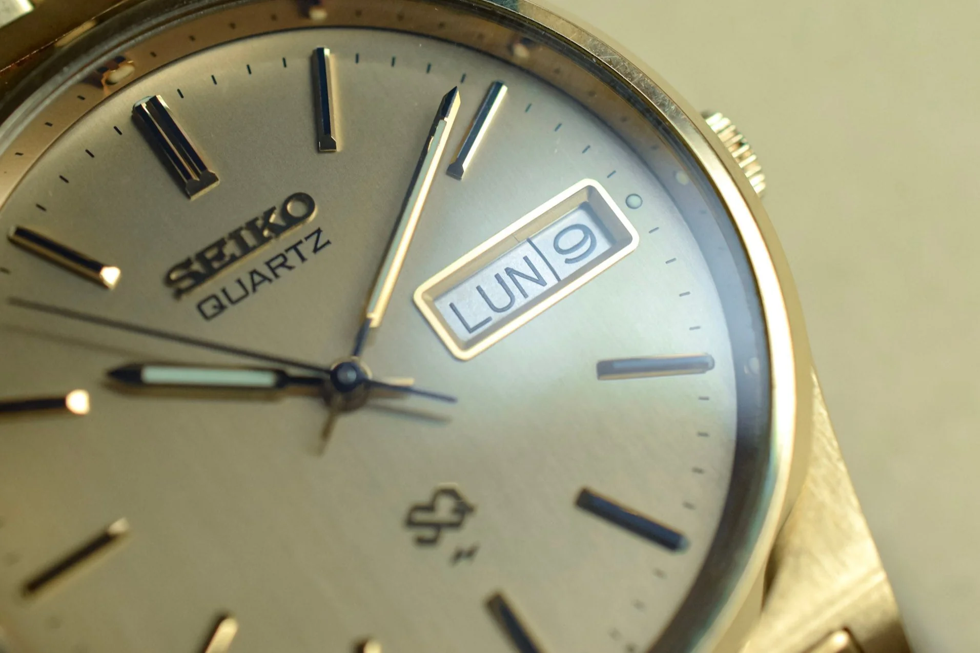 1980 Seiko SQ Golden Cushion Day-Date (Near Mint in Box) - Image 4