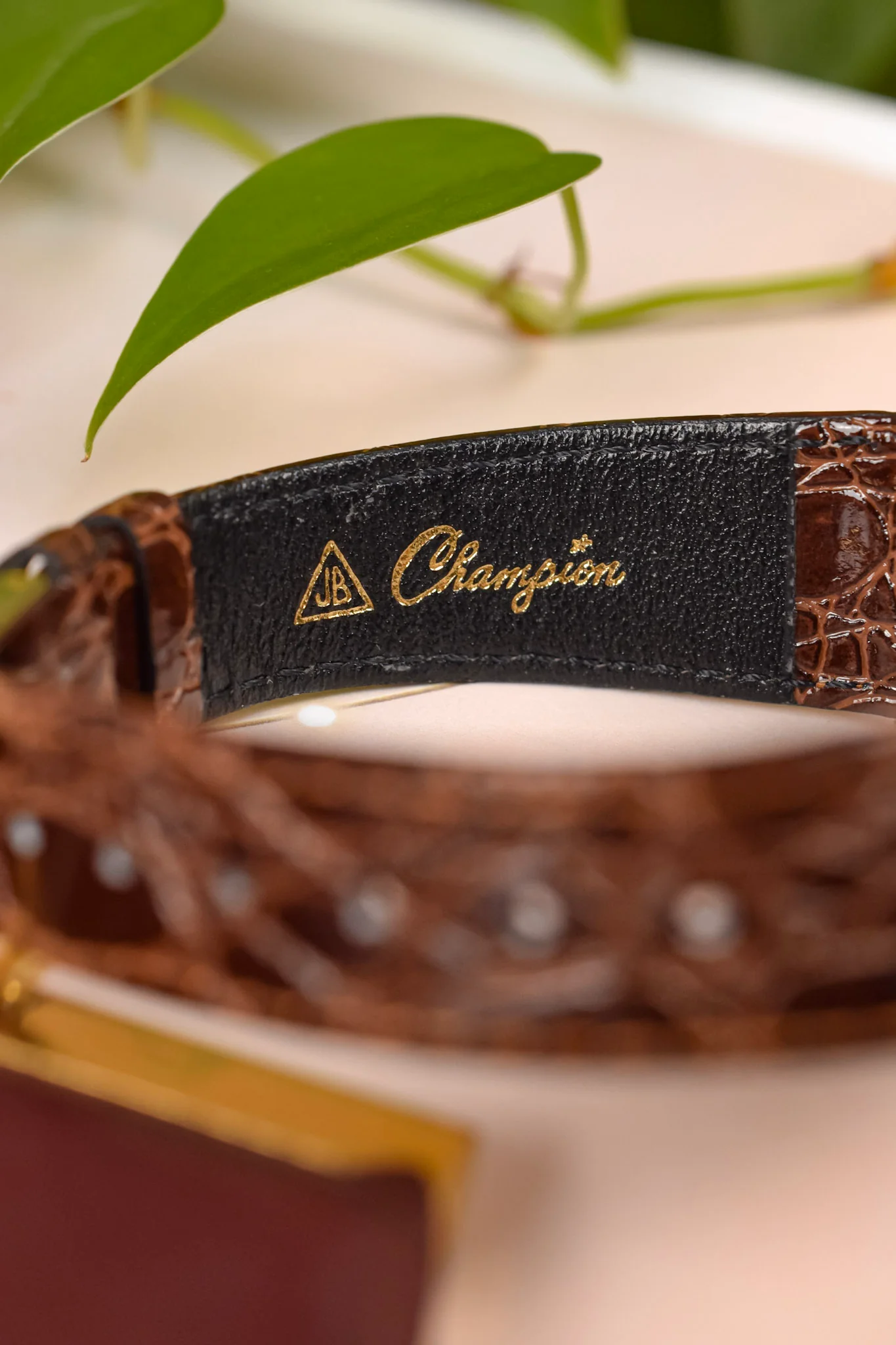 1980s Omega De Ville Quartz Herringbone Roman TV - Image 11