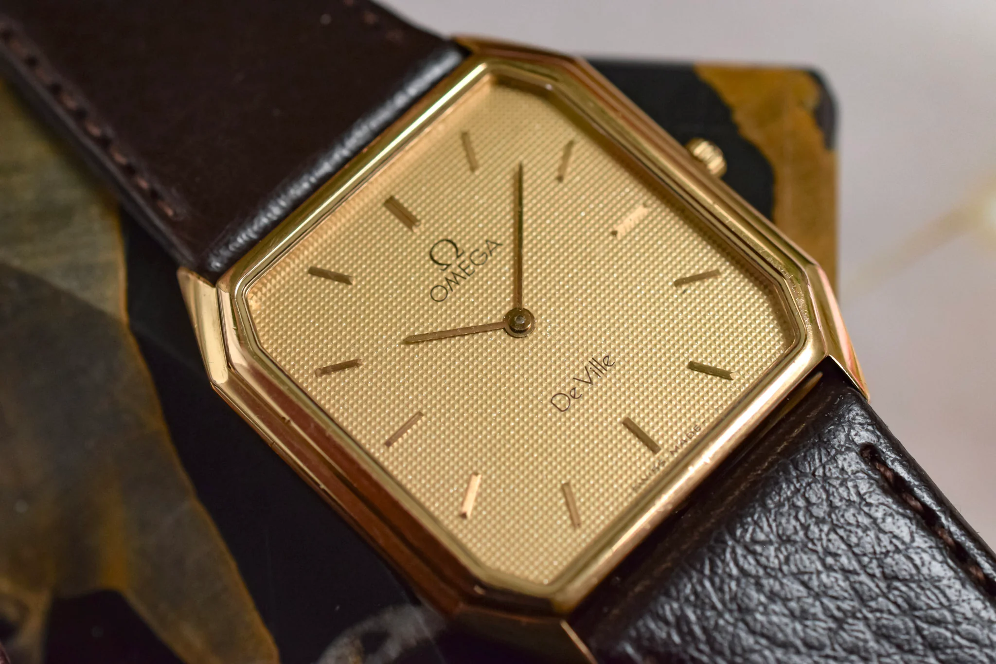 1980s Omega De Ville Venitien "Clous de Paris" - Image 3