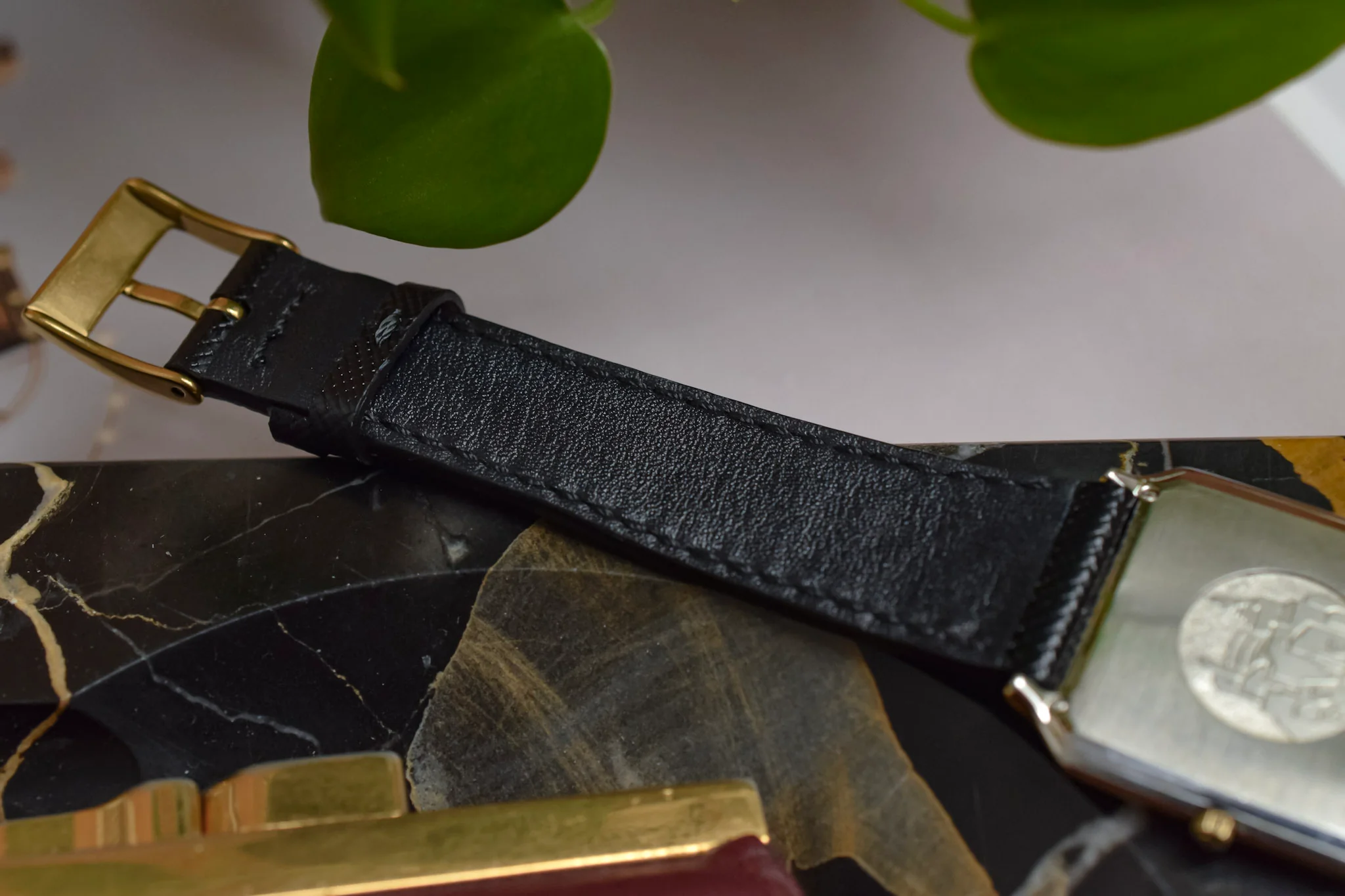 1980s Omega De Ville White Roman Octo - Image 10