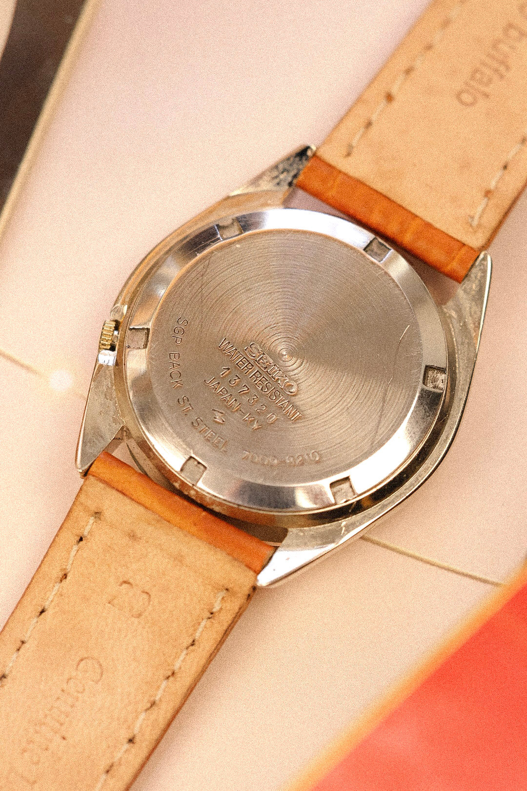 1981 Seiko 5 Automatic Patina Dial Arabic Day-Date - Image 6