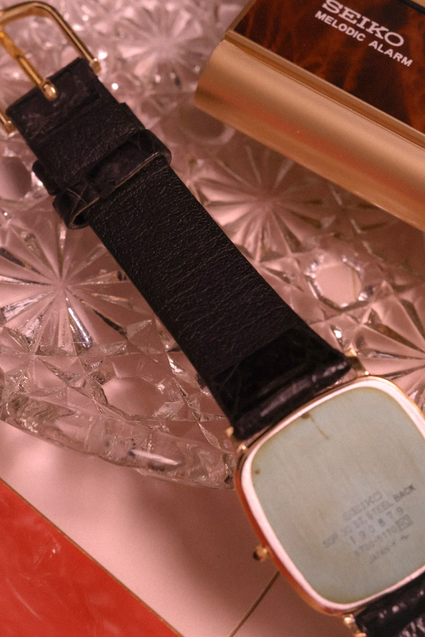 1981 Seiko Dolce Sparkle Dial TV - Image 9