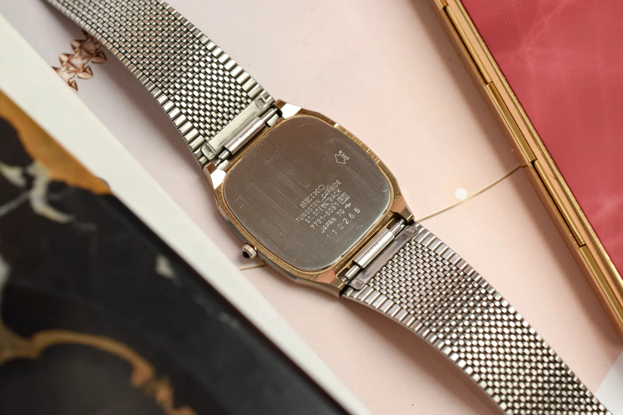1981 Seiko Dolce Tungsten Honeycomb Tonneau - Image 11