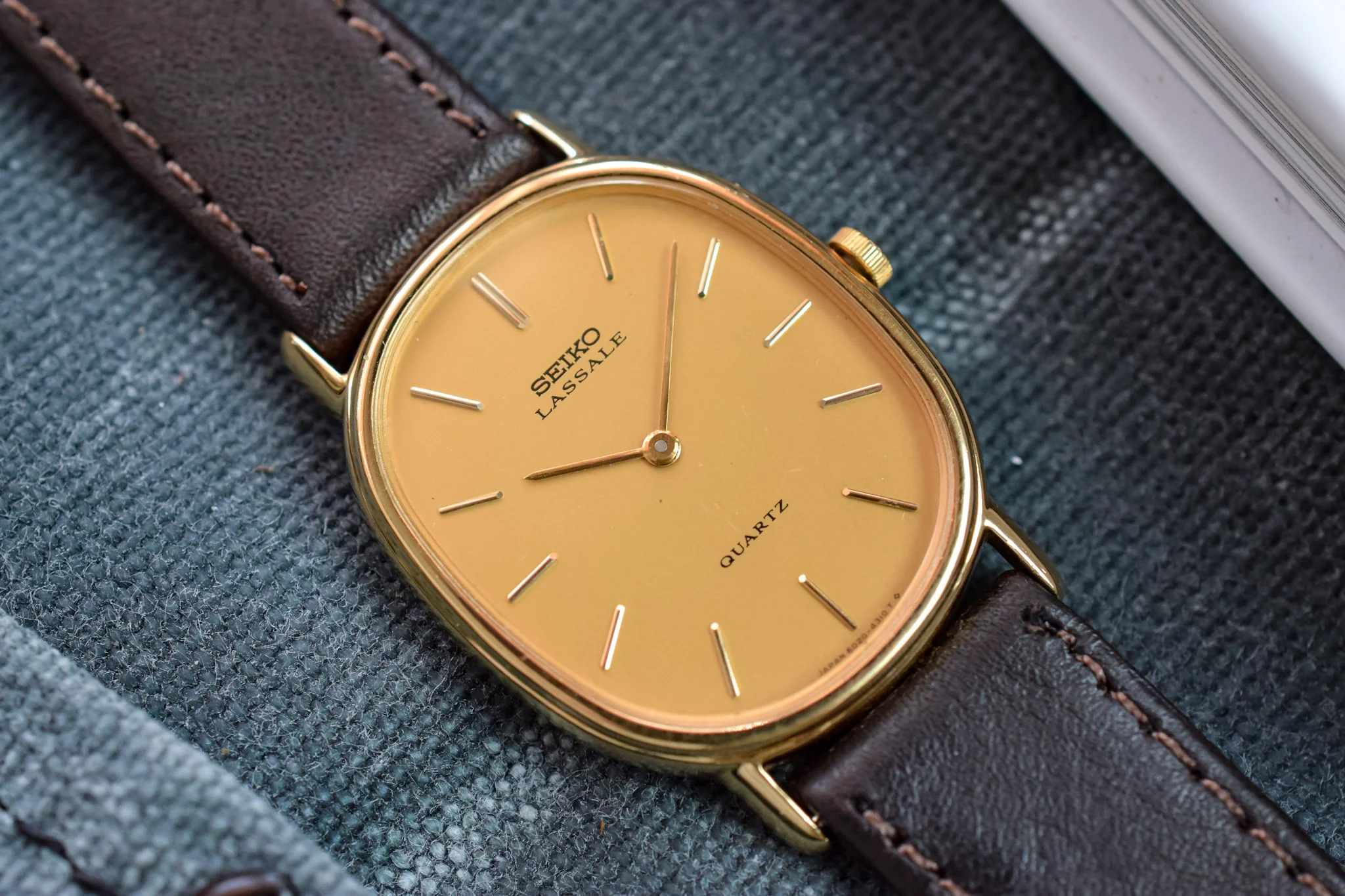 1981 Seiko Lassale Champagne Ellipse - Image 3