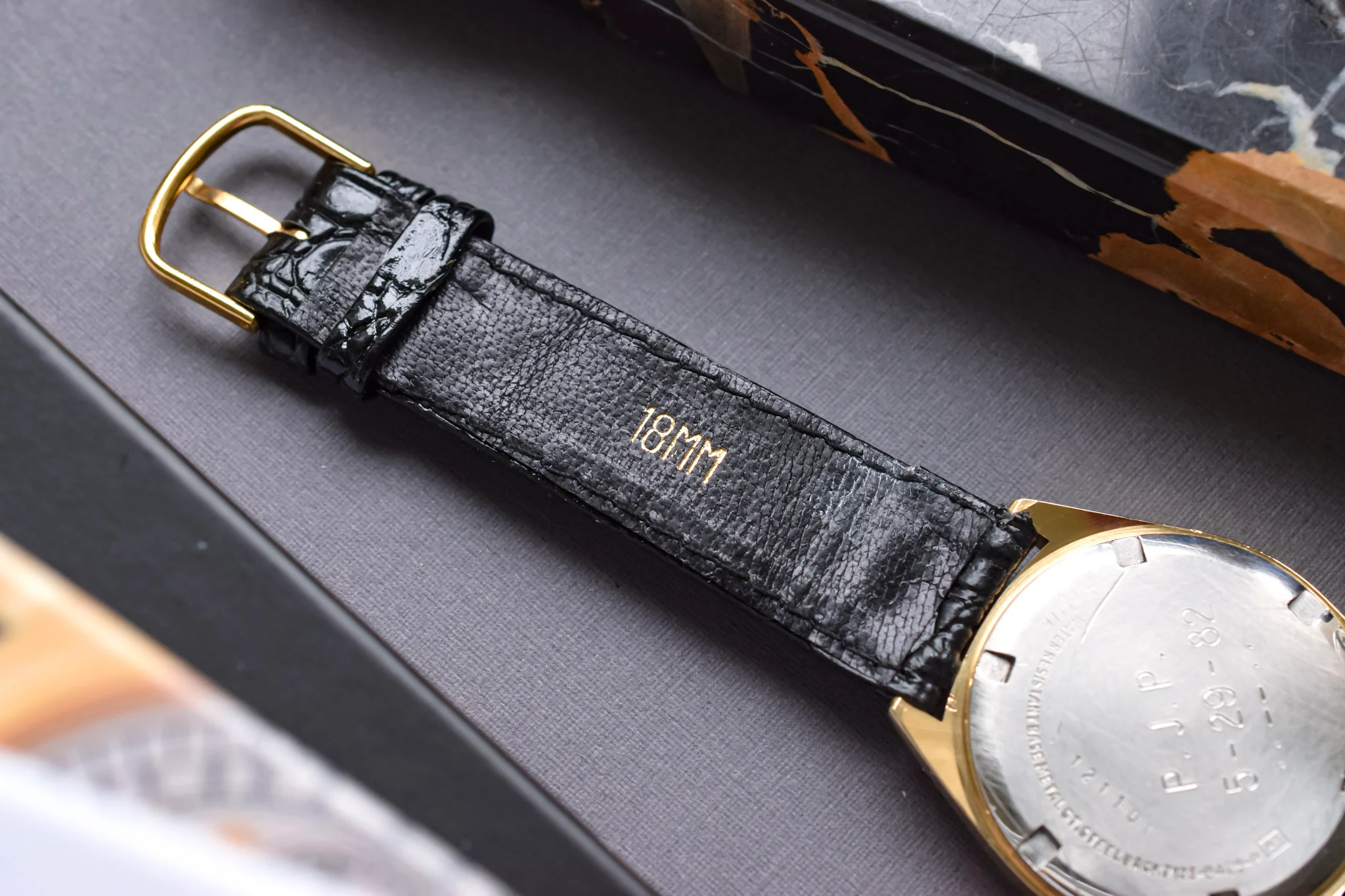 1981 Seiko SQ Champagne French Day-Date - Image 7