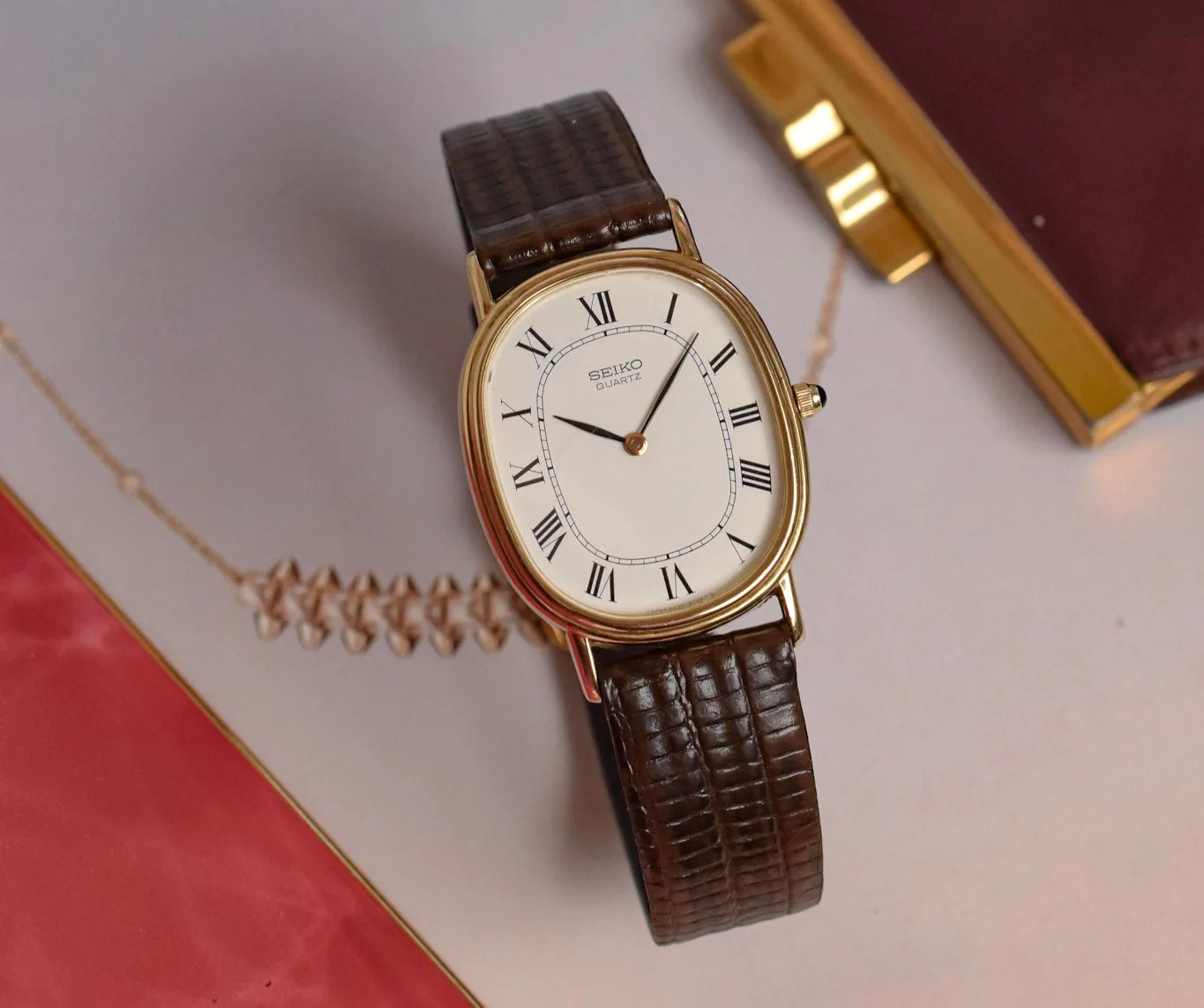 1981 Seiko SGP White Roman Ellipse - Image 12