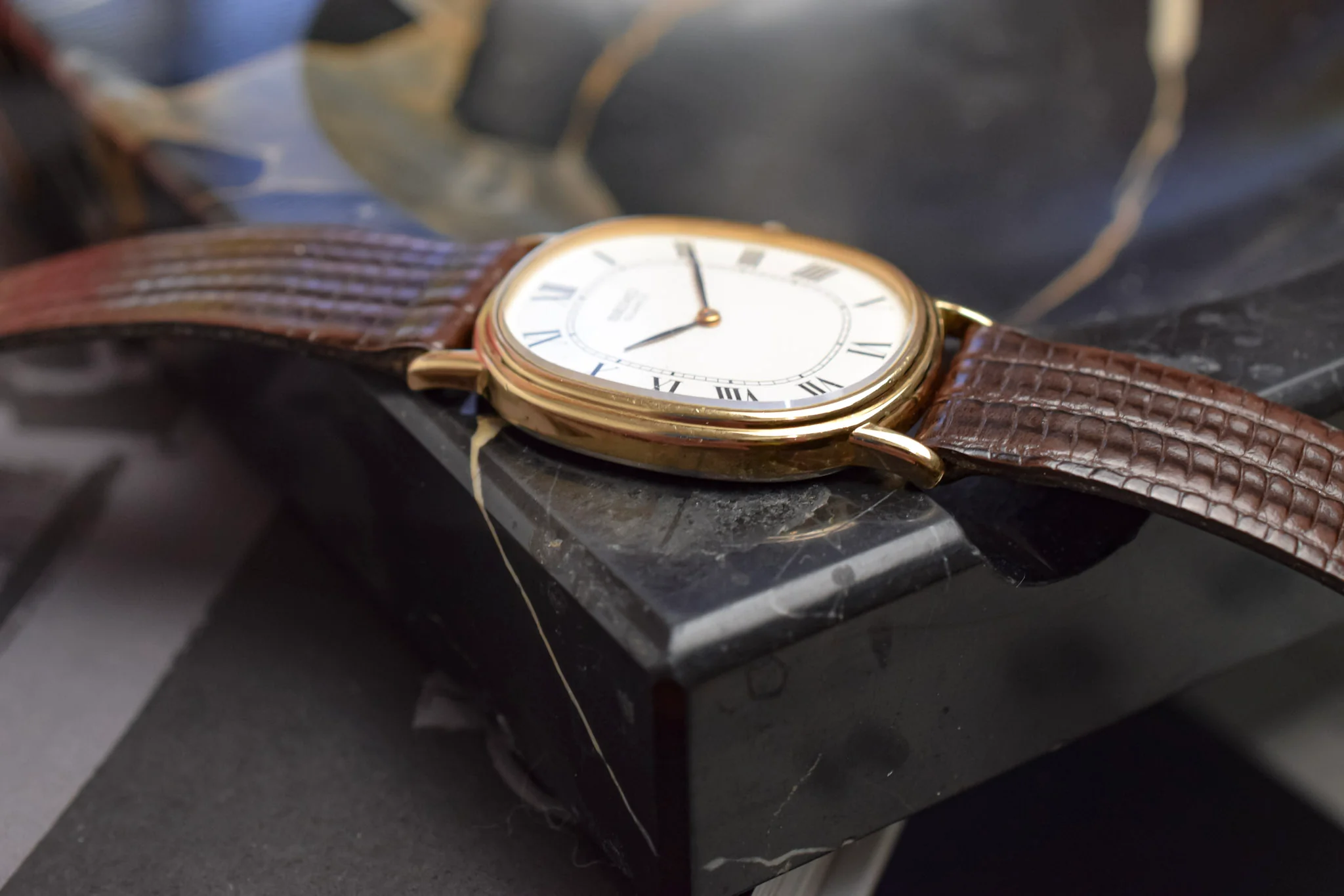 1981 Seiko SGP White Roman Ellipse - Image 5