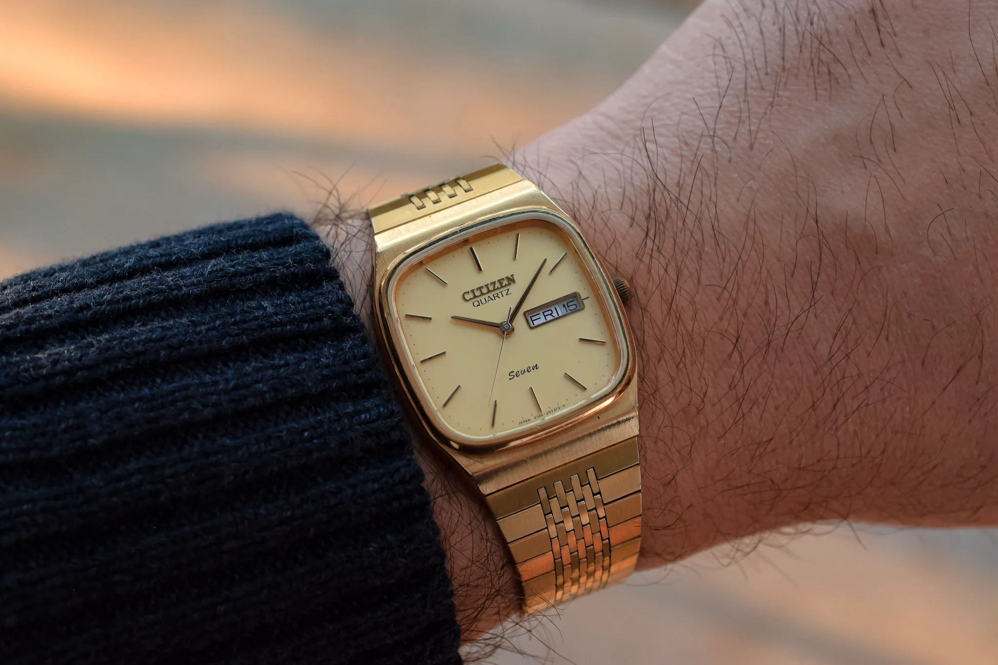 1982 Citizen Seven Quartz Day/Date TV Watch - Image 12