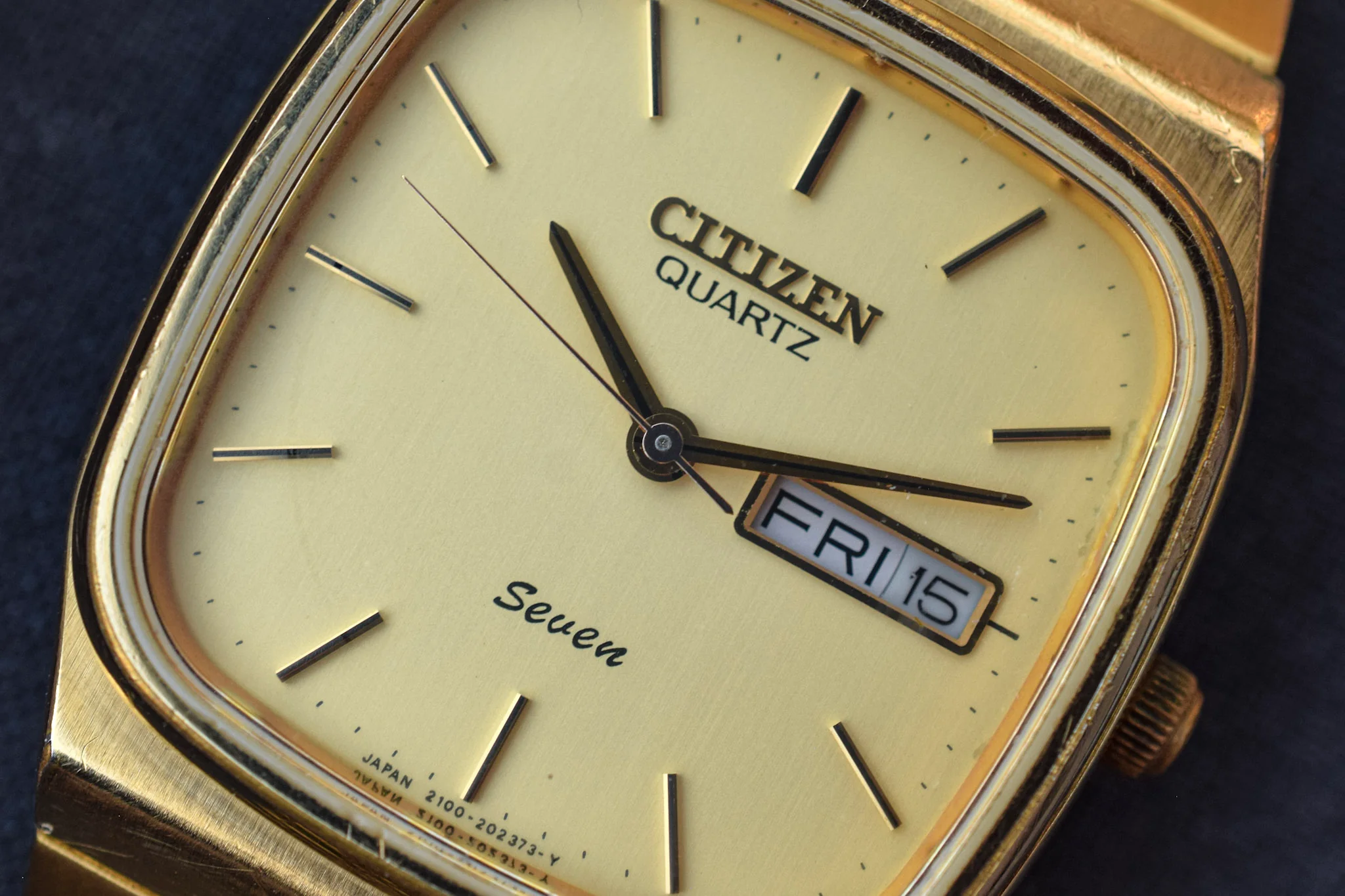 1982 Citizen Seven Quartz Day/Date TV Watch - Image 2