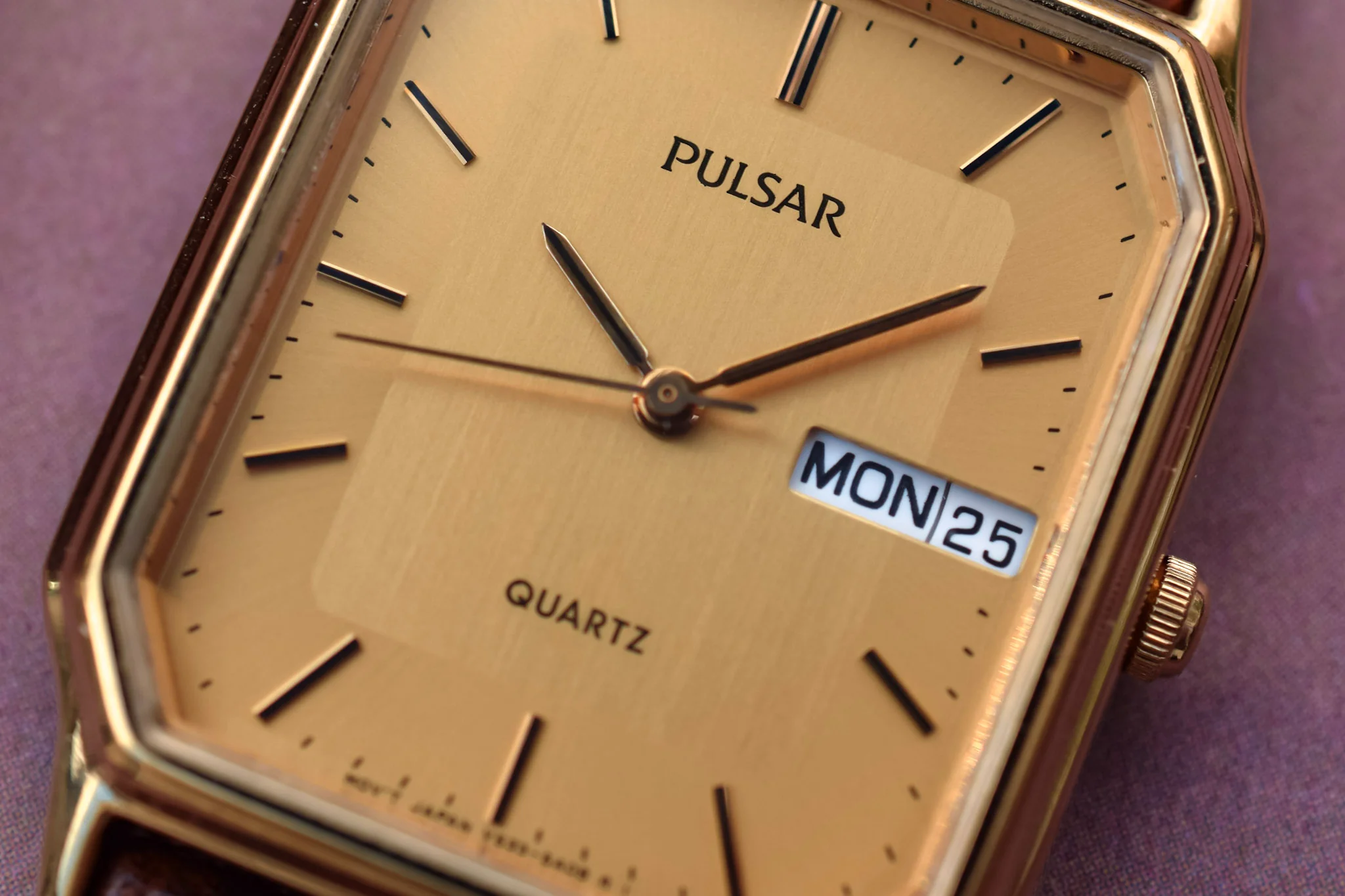 1982 Pulsar Octagonal Case Day-Date with Retail Box and Booklet - Image 2