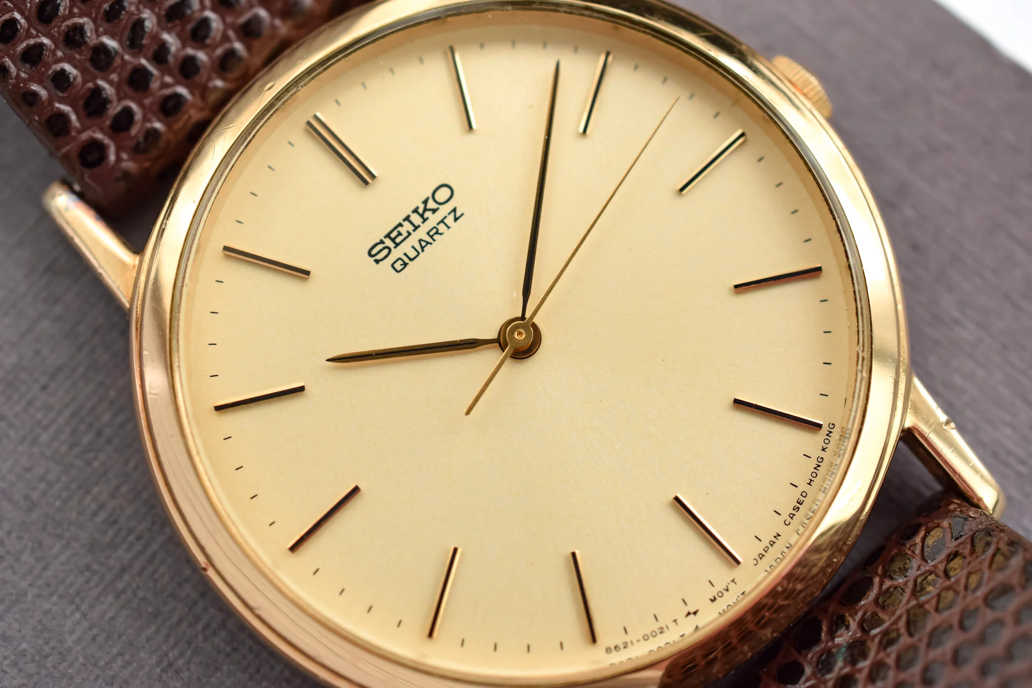 1982 Seiko Champagne Minimalist - Image 2