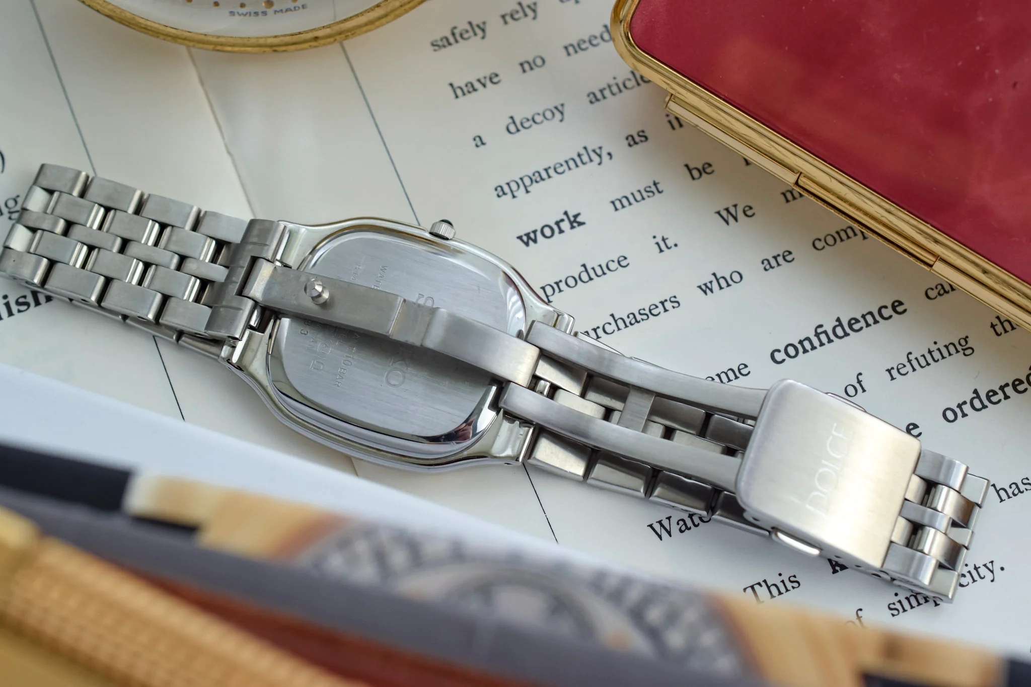 1982 Seiko Dolce Mother of Pearl Ellipse - Image 10
