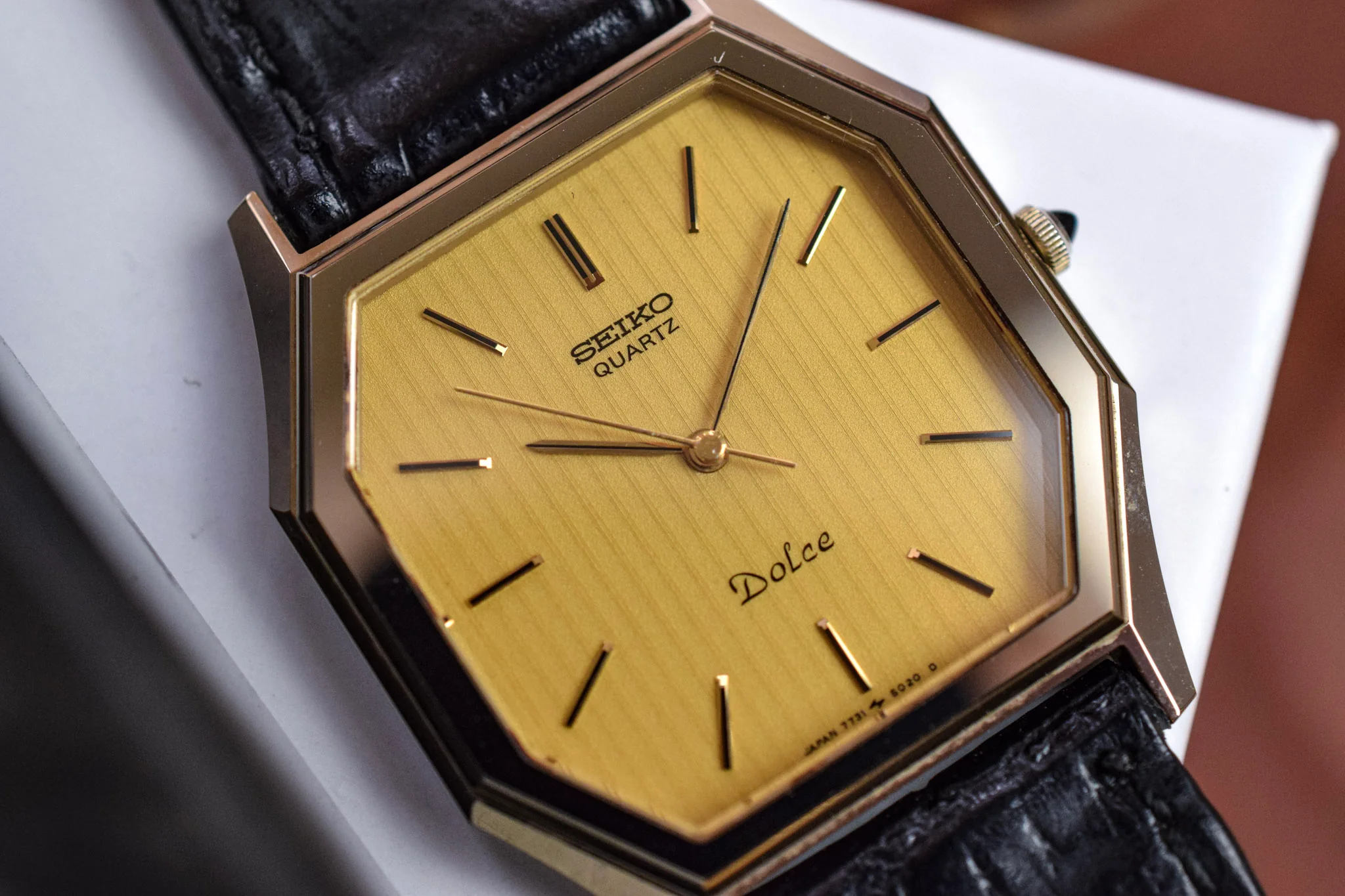 1982 Seiko Dolce NSAG Tapestry Dial Octo - Image 3