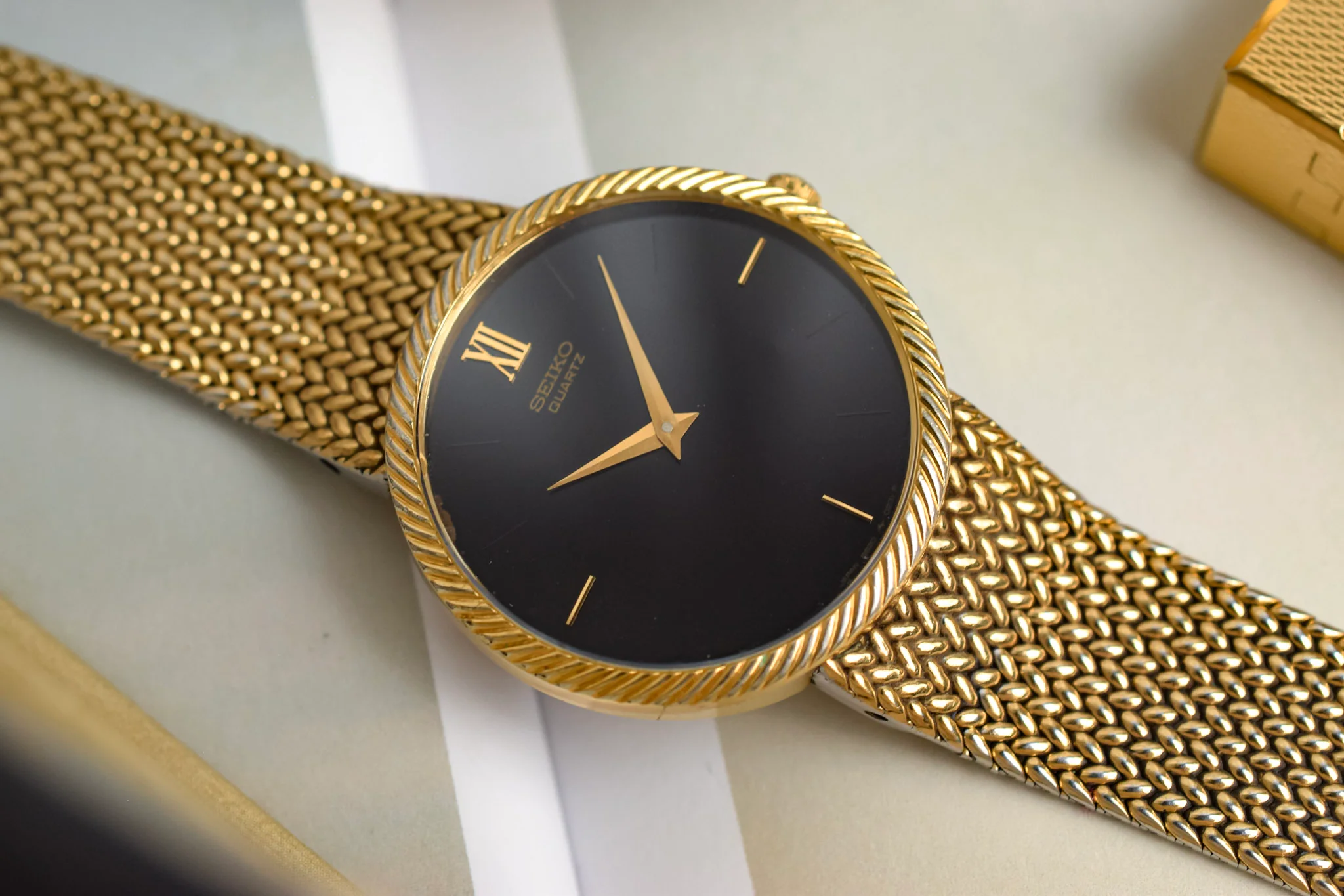1982 Seiko Gilt Rope Bezel - Image 2