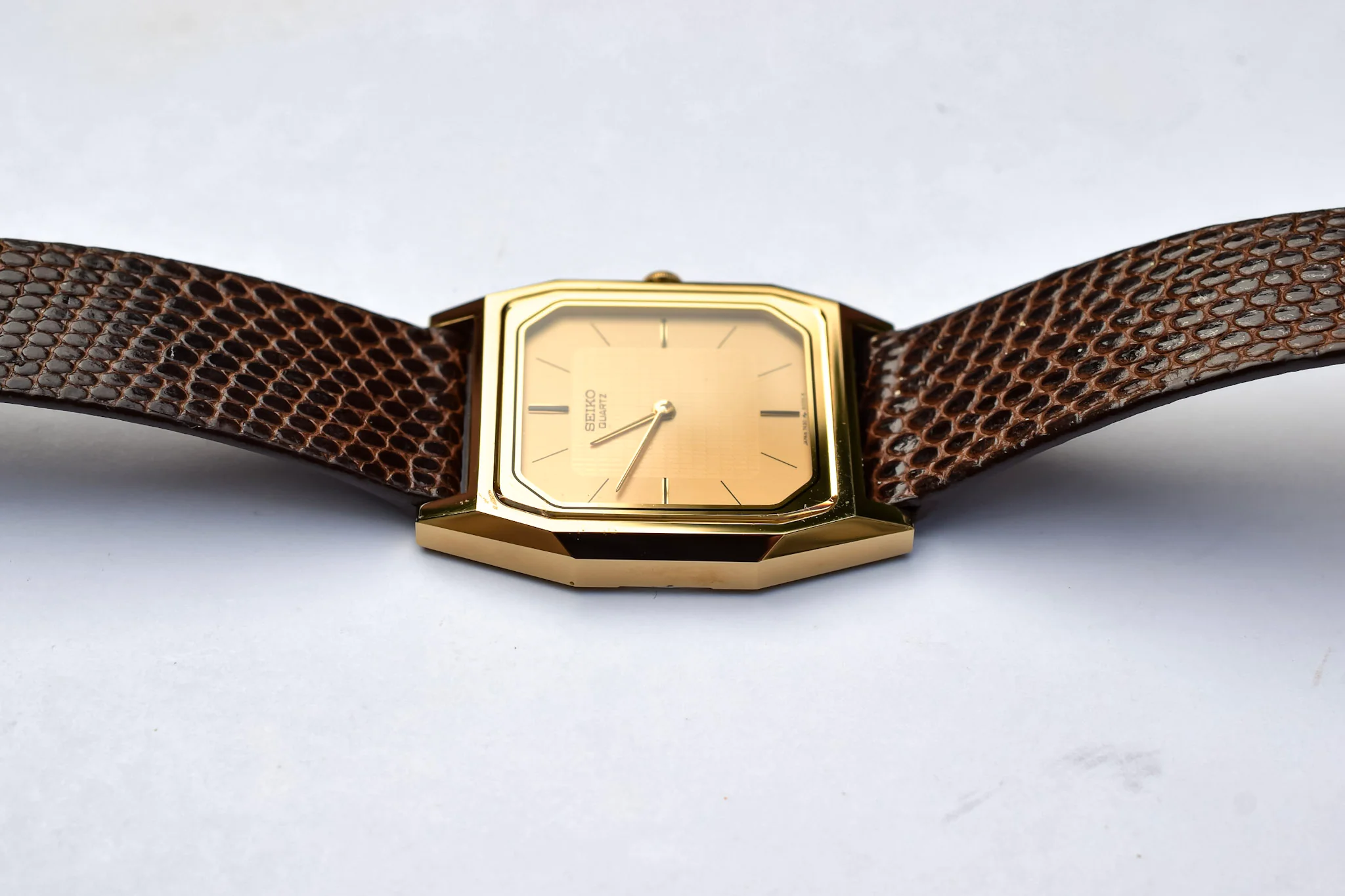 1982 Seiko Gold Tone Octo - Image 4