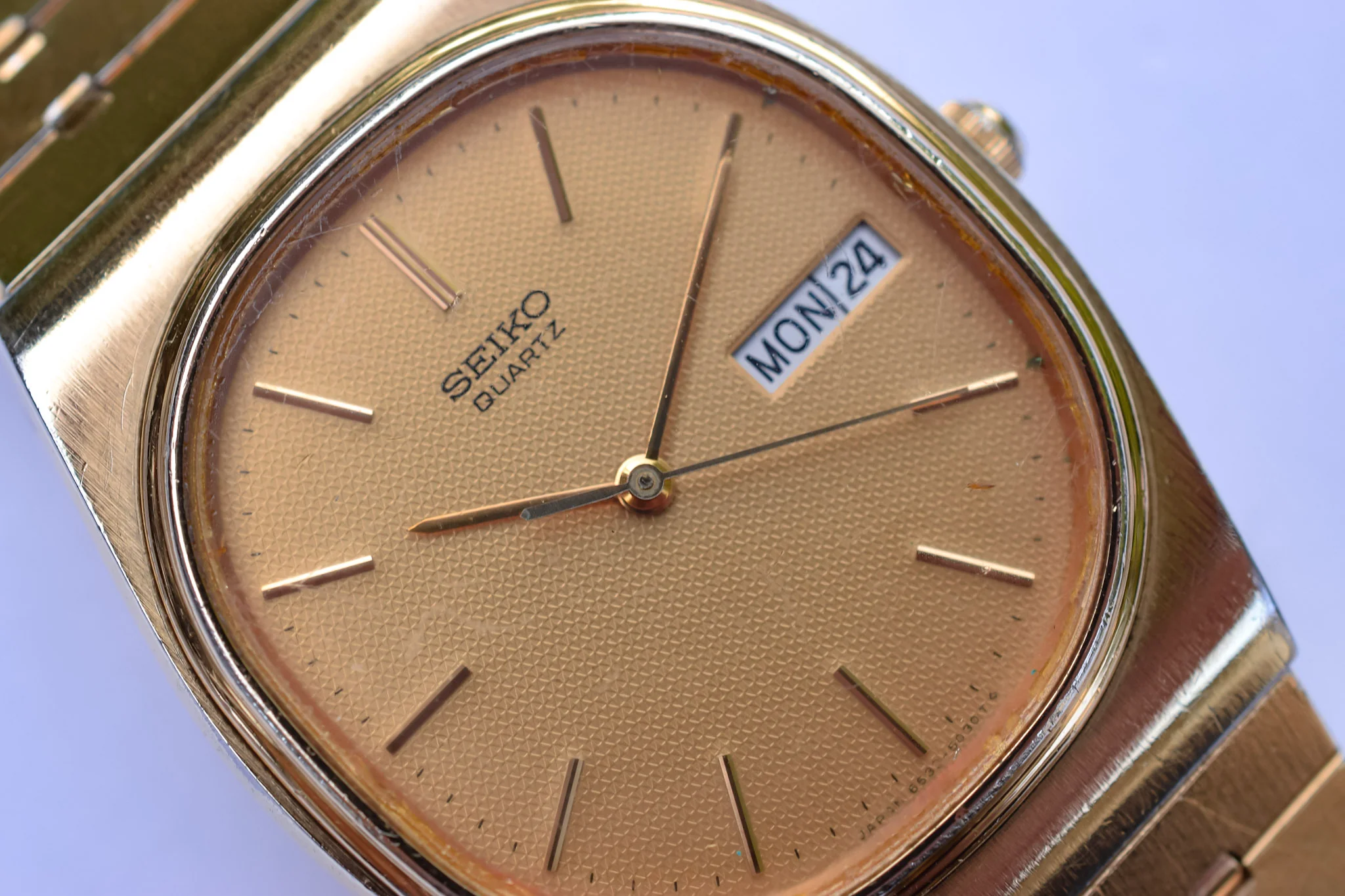 1982 Seiko Honeycomb Ellipse - Image 2