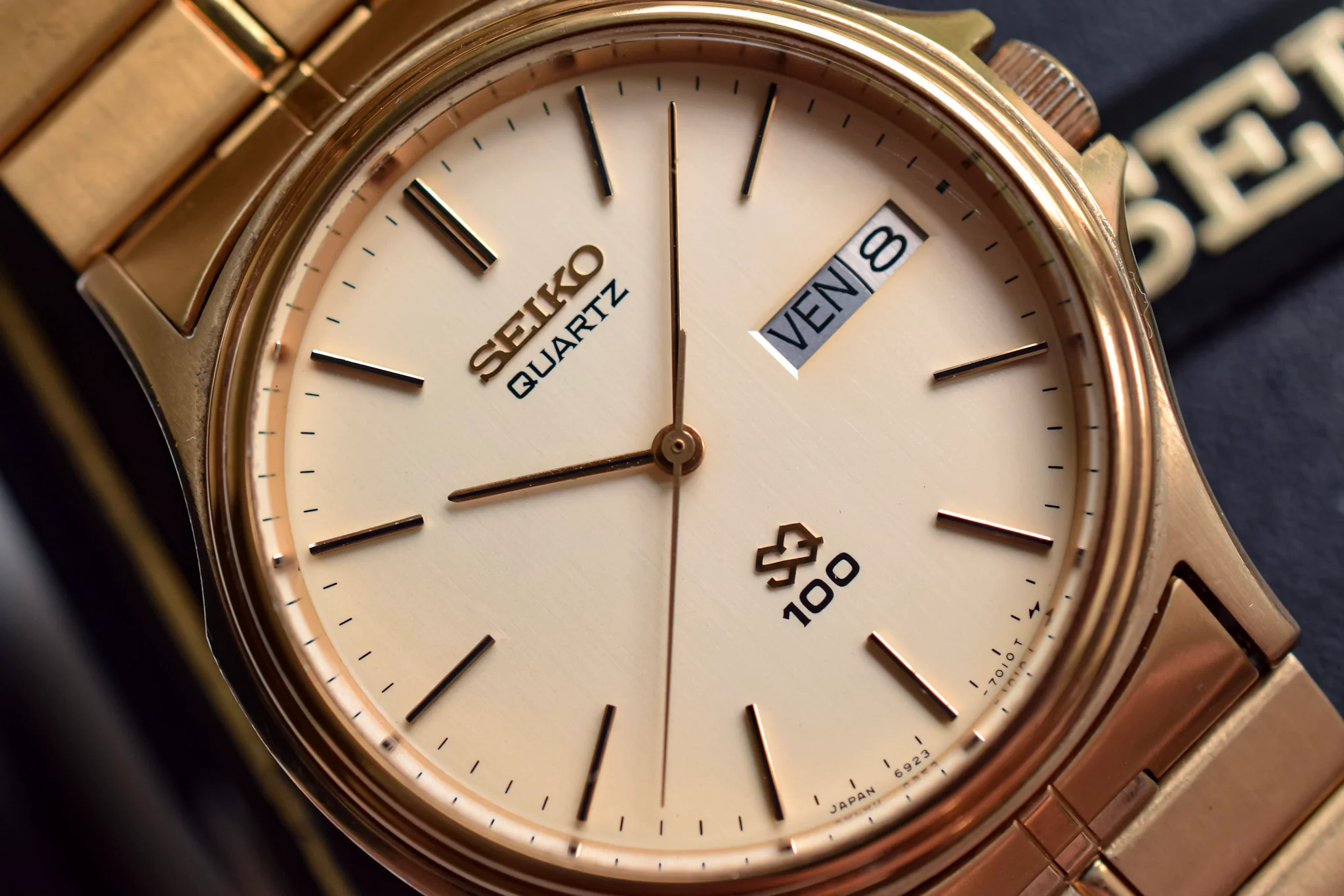 1982 Seiko Nautilus Champagne Day-Date - Image 2
